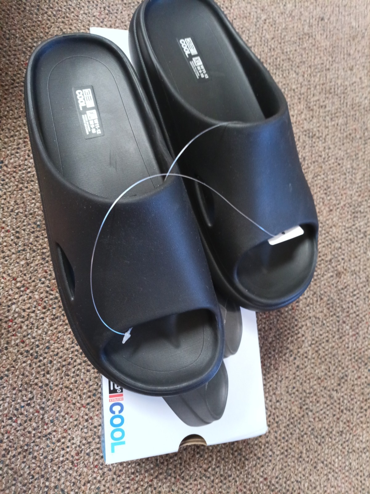 32 Degrees Cool Cushion Slides Womens Size M 9-10 Navy Black Lightweight Sandals