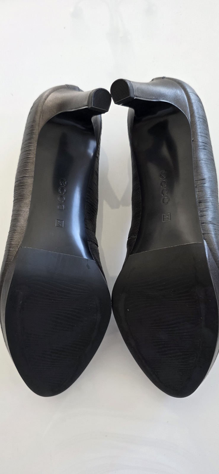 ECCO Baltimore Women’s Pump Heels Shoes Black Gold Size EU 41 Us 10-10.5