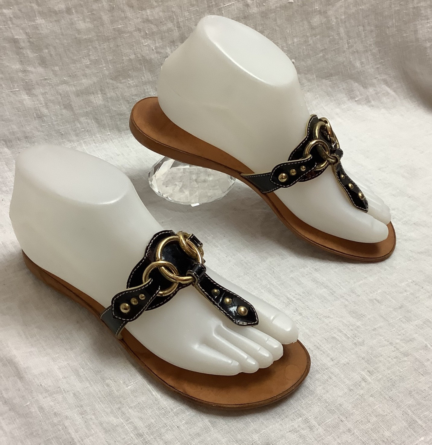Giuseppe Zanotti Studded Ring Thong Sandals Black Patent Leather EU 37