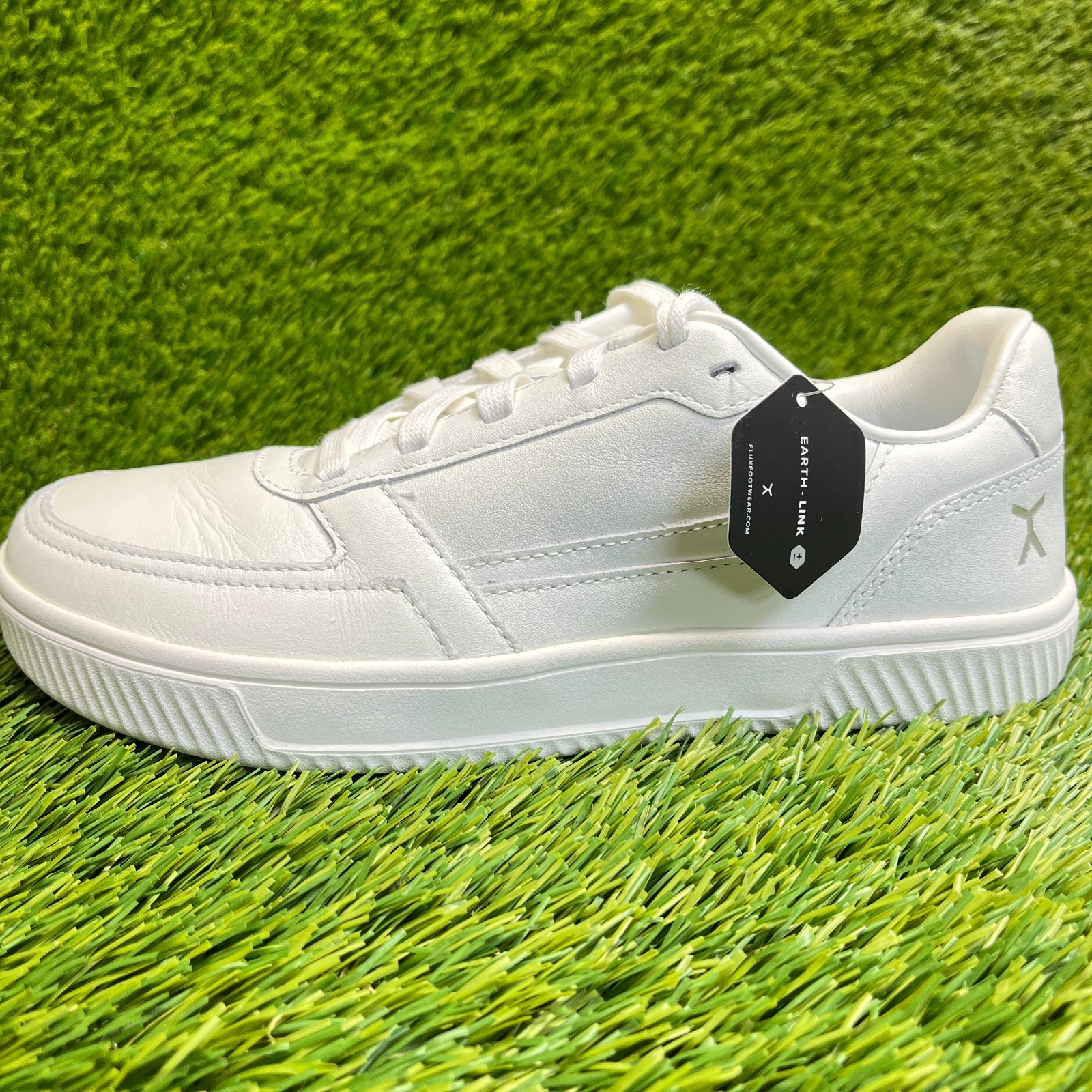 Flux Footwear Adapt Leather Trainer White Womens Size 8 Athletic Shoes Sneakers