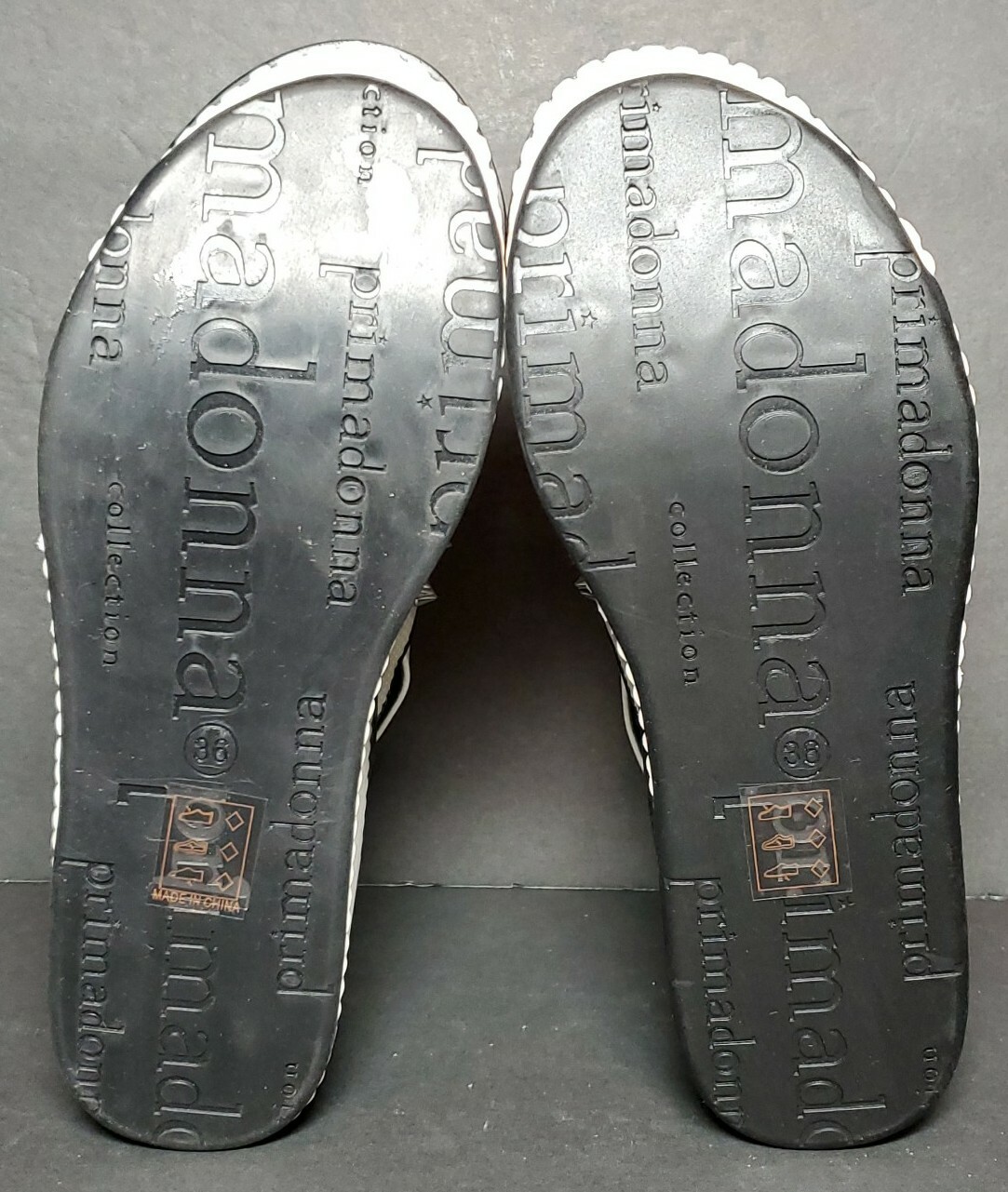 PRIMADONNA COLLECTION PLATFORM SANDALS METAL DESIGN EURO SIZE 36 PD0584 00211