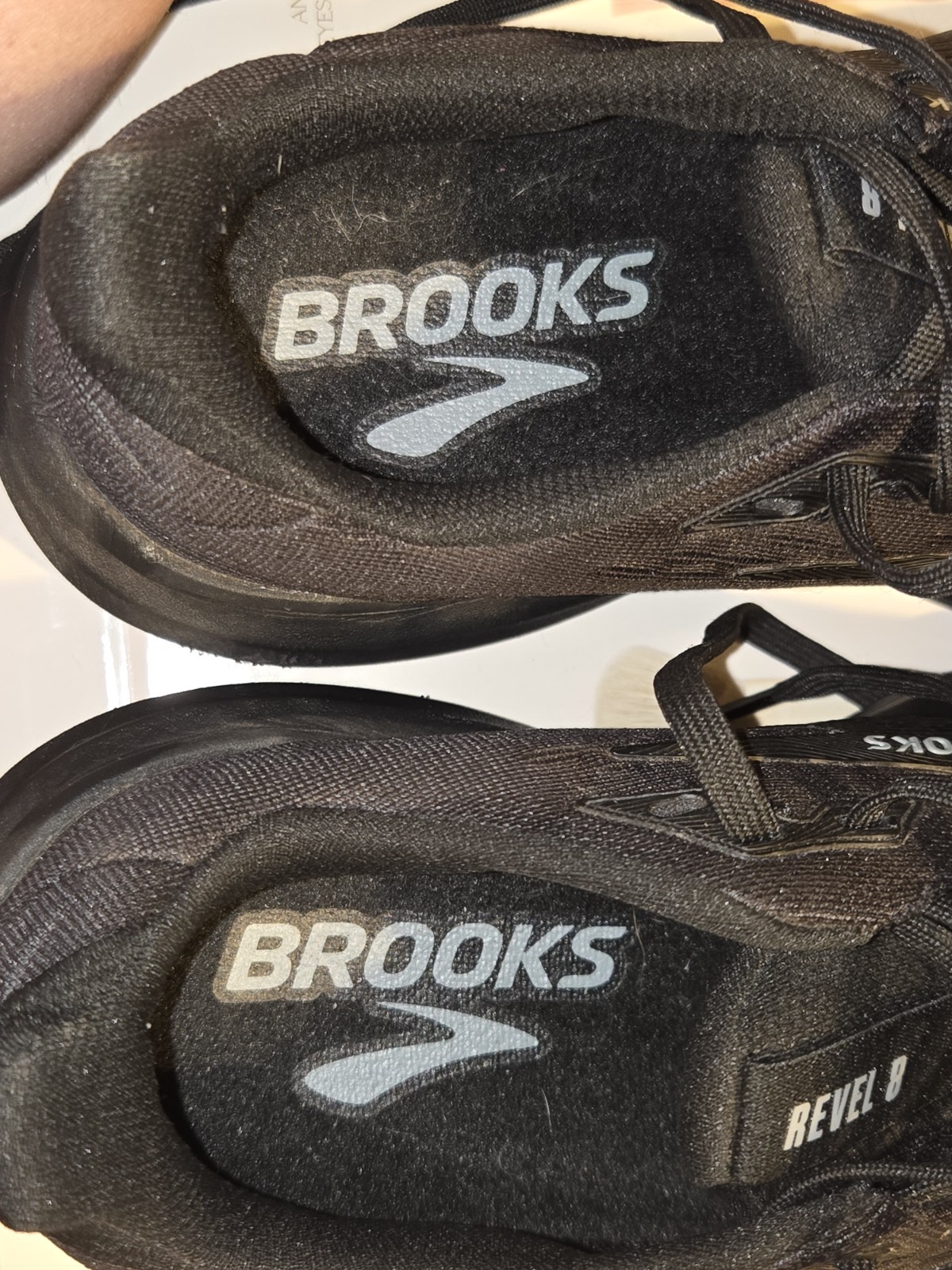 Brooks Revel 8 Black Gum Women’s Running Shoes Size 7.5 Medium 1204561B072