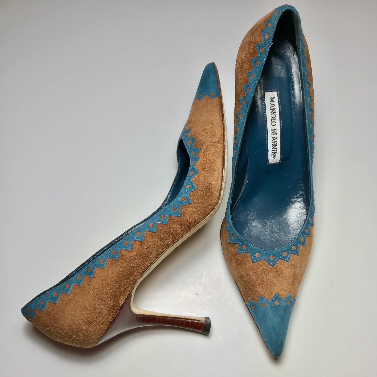 Manolo Blahnik Vintage Y2K 2004 Western Vibrant Suede Lace Trim Wood Heels 38
