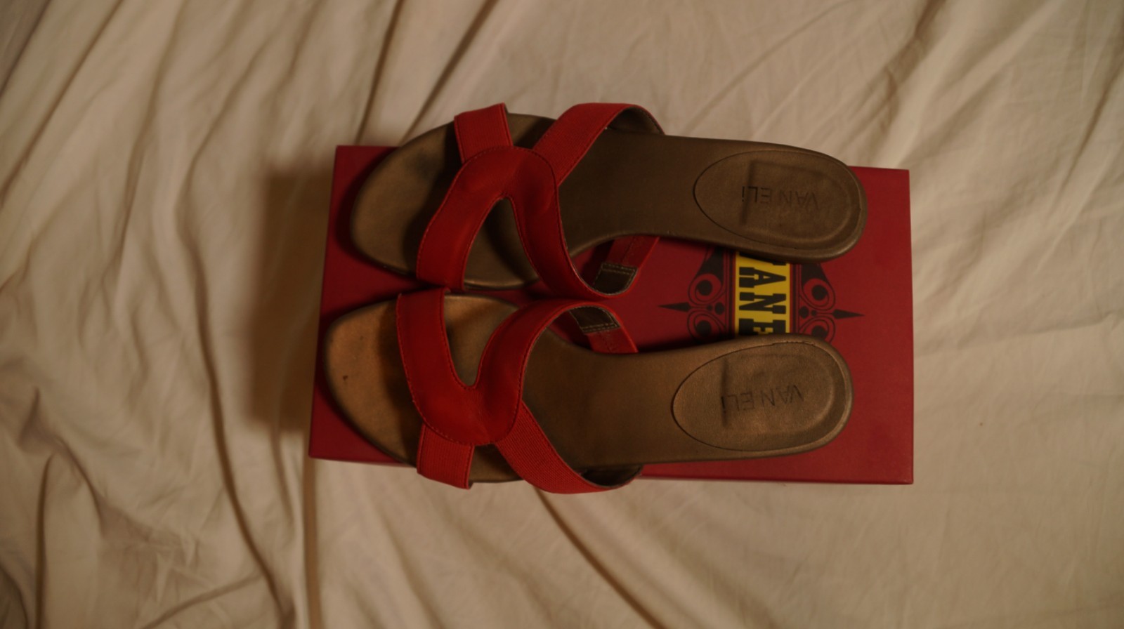 Vaneli Birley Red Nappa Slides Size 7.5M
