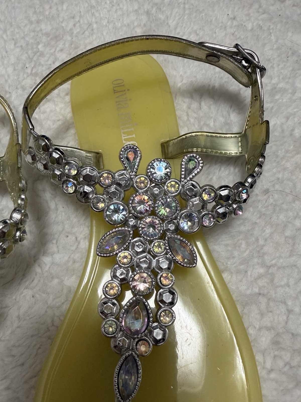 EUC Olivia Miller Rhinestone Yellow Thong Jelly Euro Summer Glam Resort Y2K 9