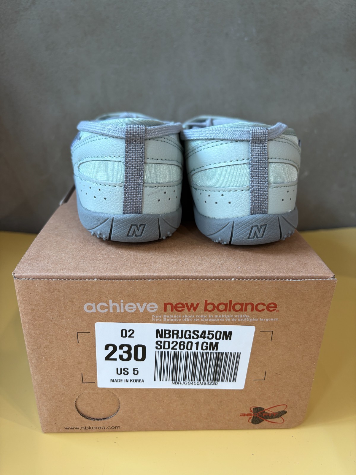 New Balance Flat Breeze Women’s Casual Sneakers Lifestyle Shoes Mint SD2601GM