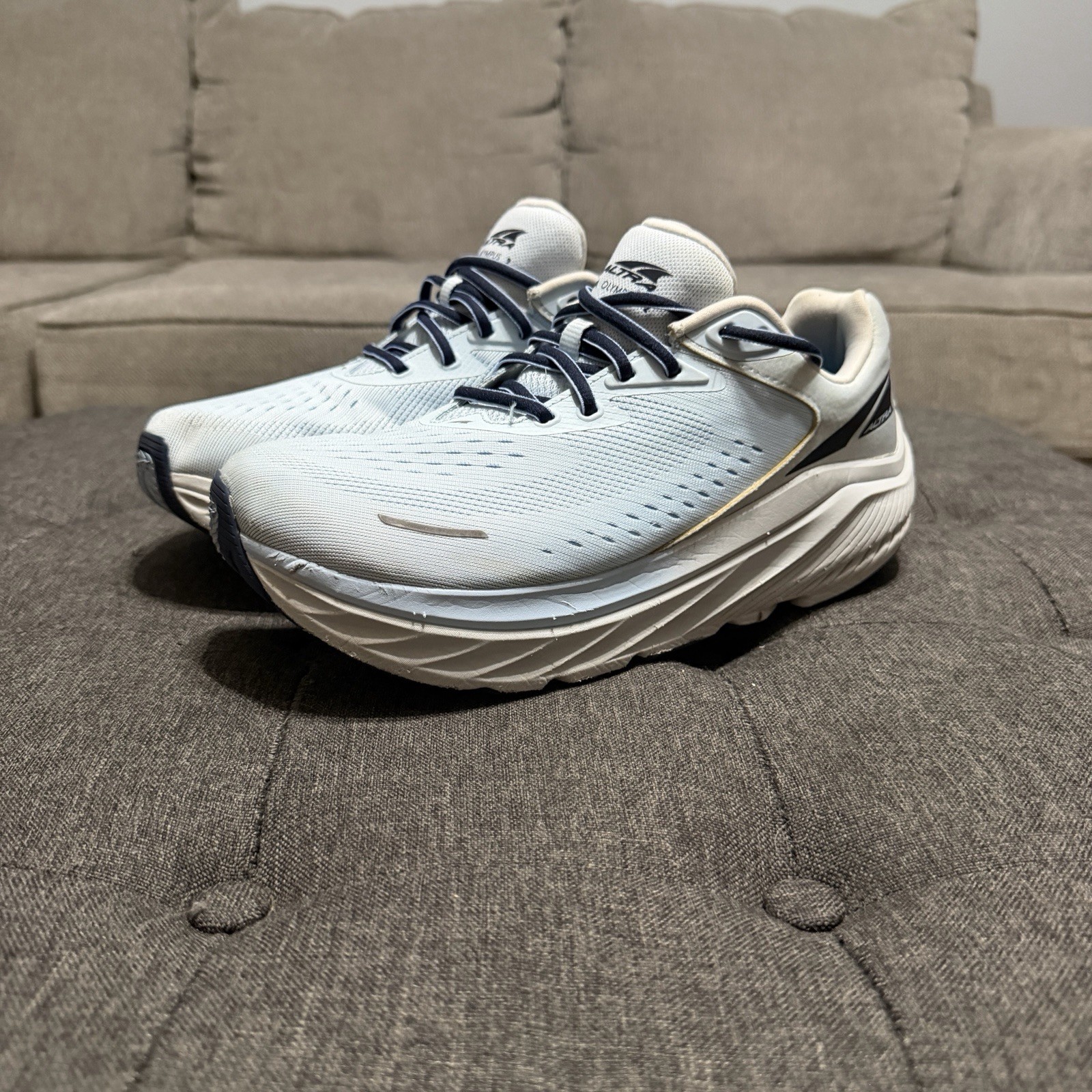 Altra Via Olympus 2 Shoes Womens 9.5 Blue White Max Cushion Running AL0A85NB444