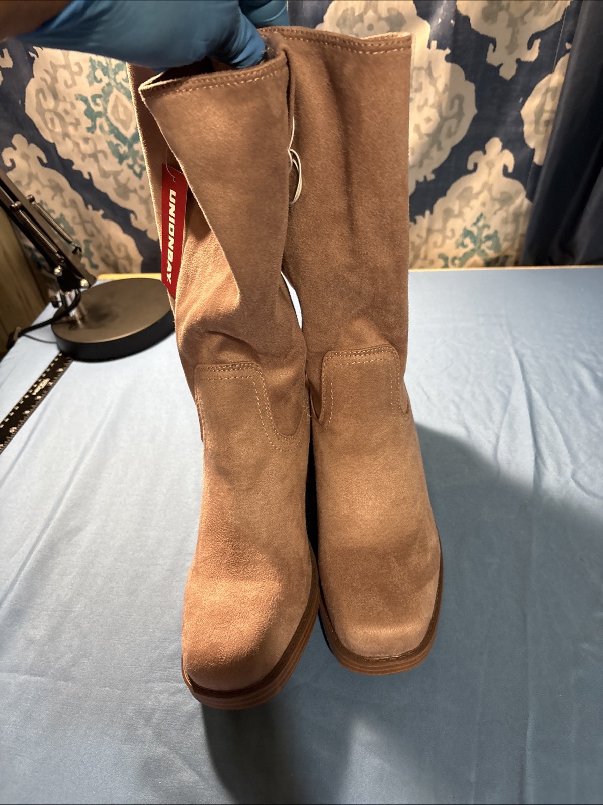 New UNIONBAY Women’s Beige Suede-Style Low-Heel Cowboy Boots Size 10m
