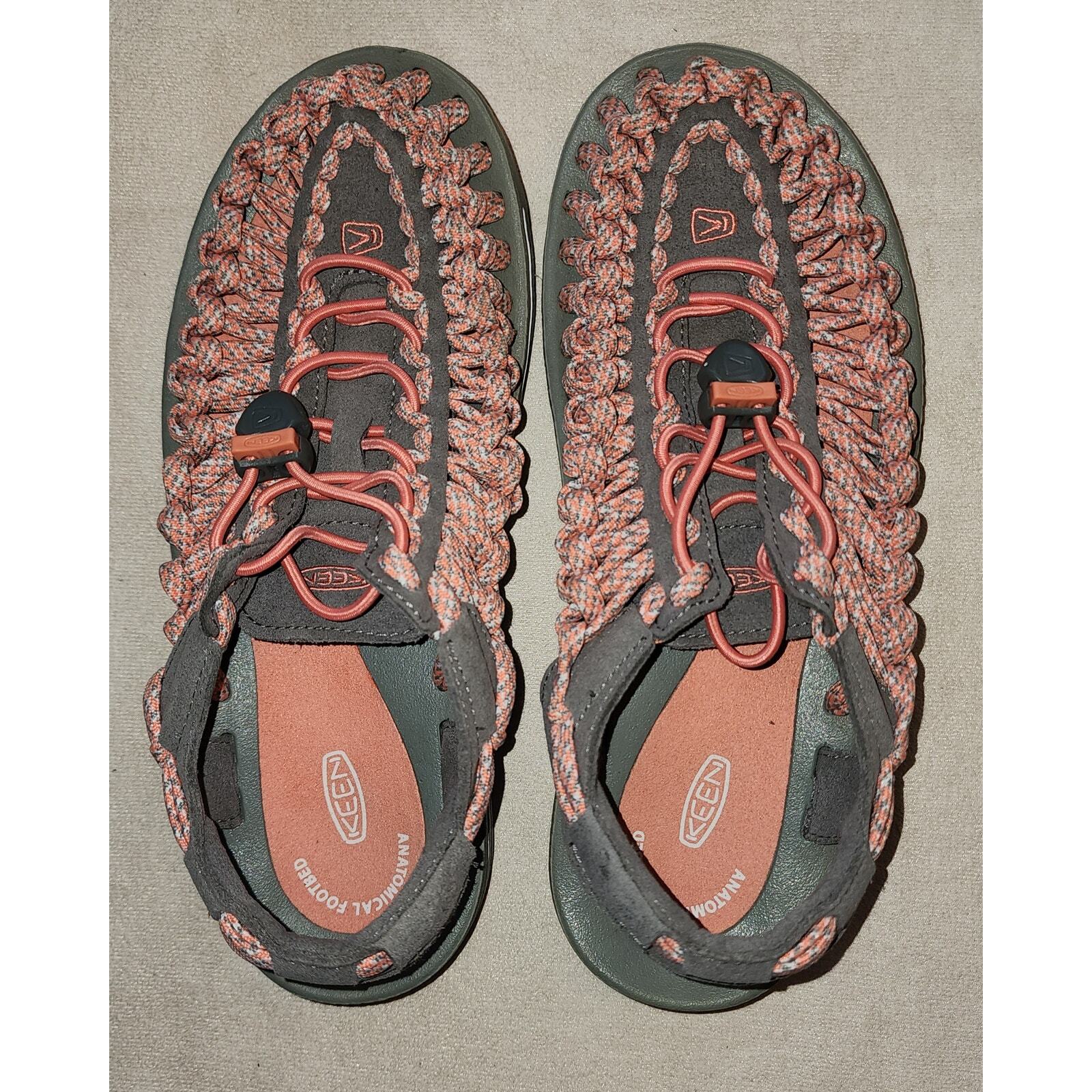 Keen 1014756 Uneek 8mm Camo Fusion Coral Women’s Sandal 7.5