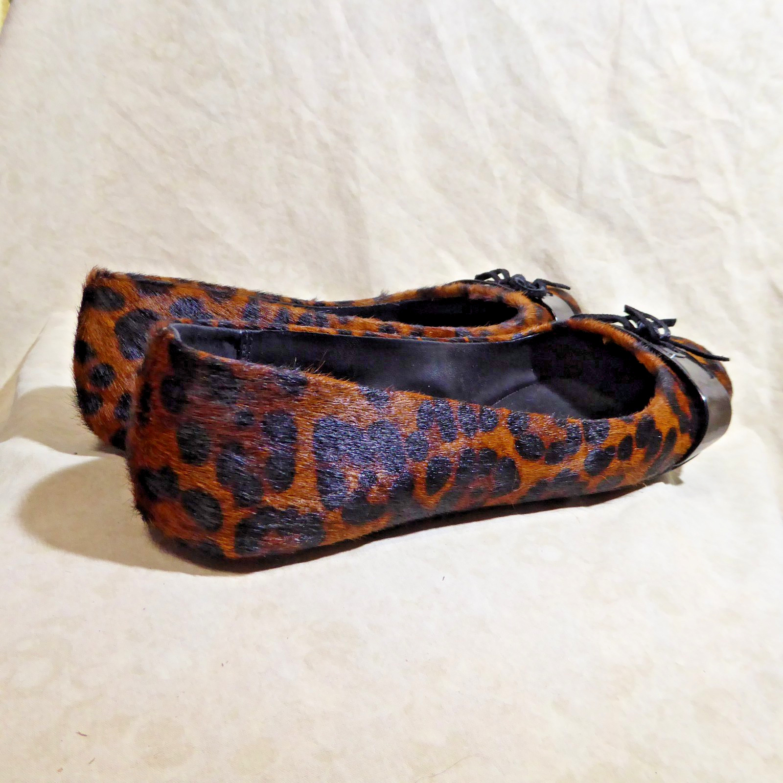🥿 Kenneth Cole Reaction Ballet Flats sz 9.5 M Leopard Calf Hair; Bow Straps