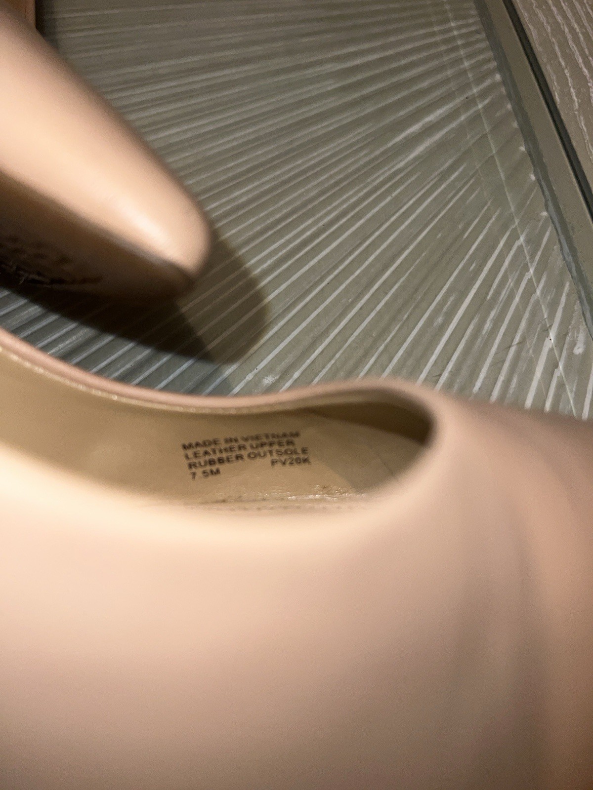 Michael Kors Women’s Beige Leather Pointed Toe Stiletto Pump Slip-On 7.5 M