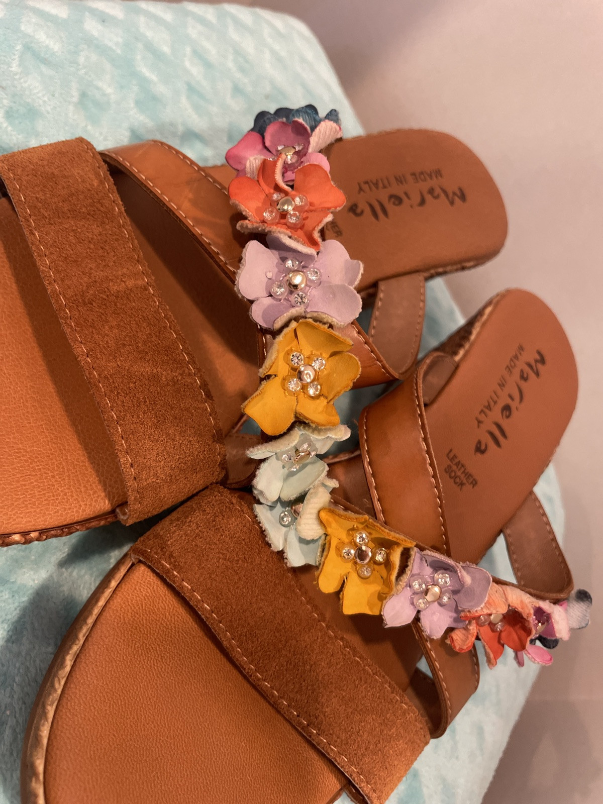 Mariella Floral Wedge Italian Leather Sandal Size 9