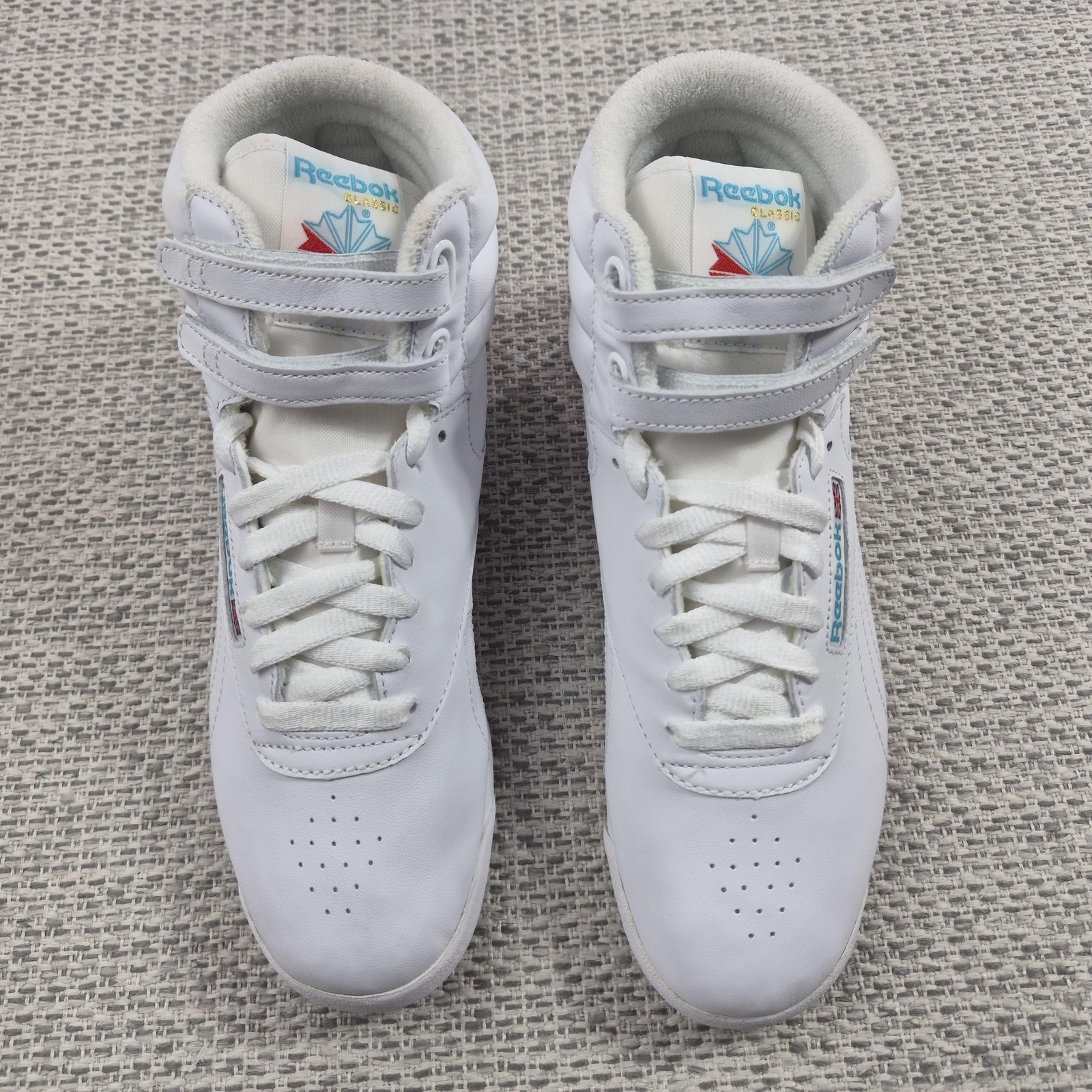 Reebok Classics Shoes Womens 9 White Leather High Top Walking Sneakers Comfort