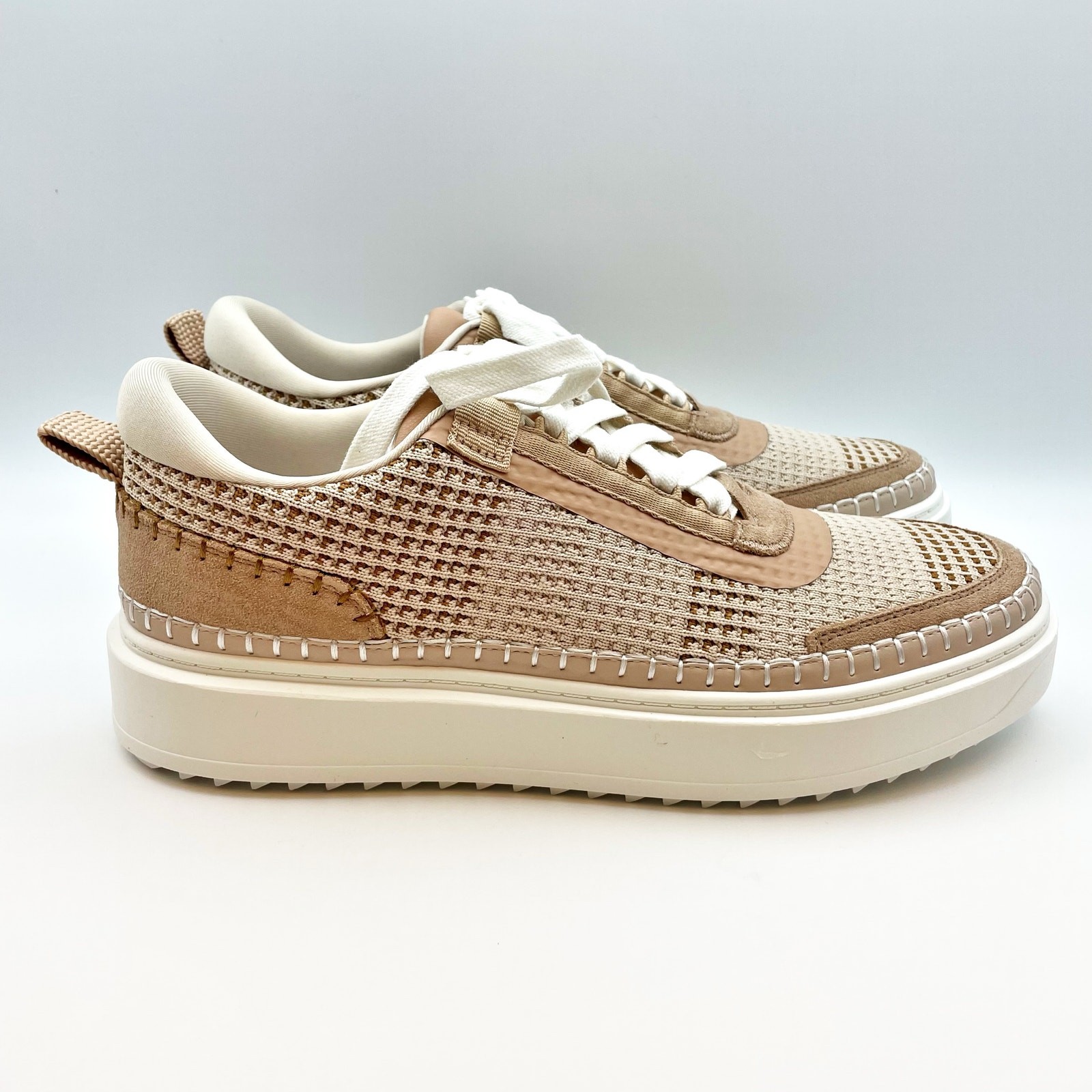 Steve Madden Womens Charlie-W Sneaker US 10 M Tan Light Brown Lace-Up NIB