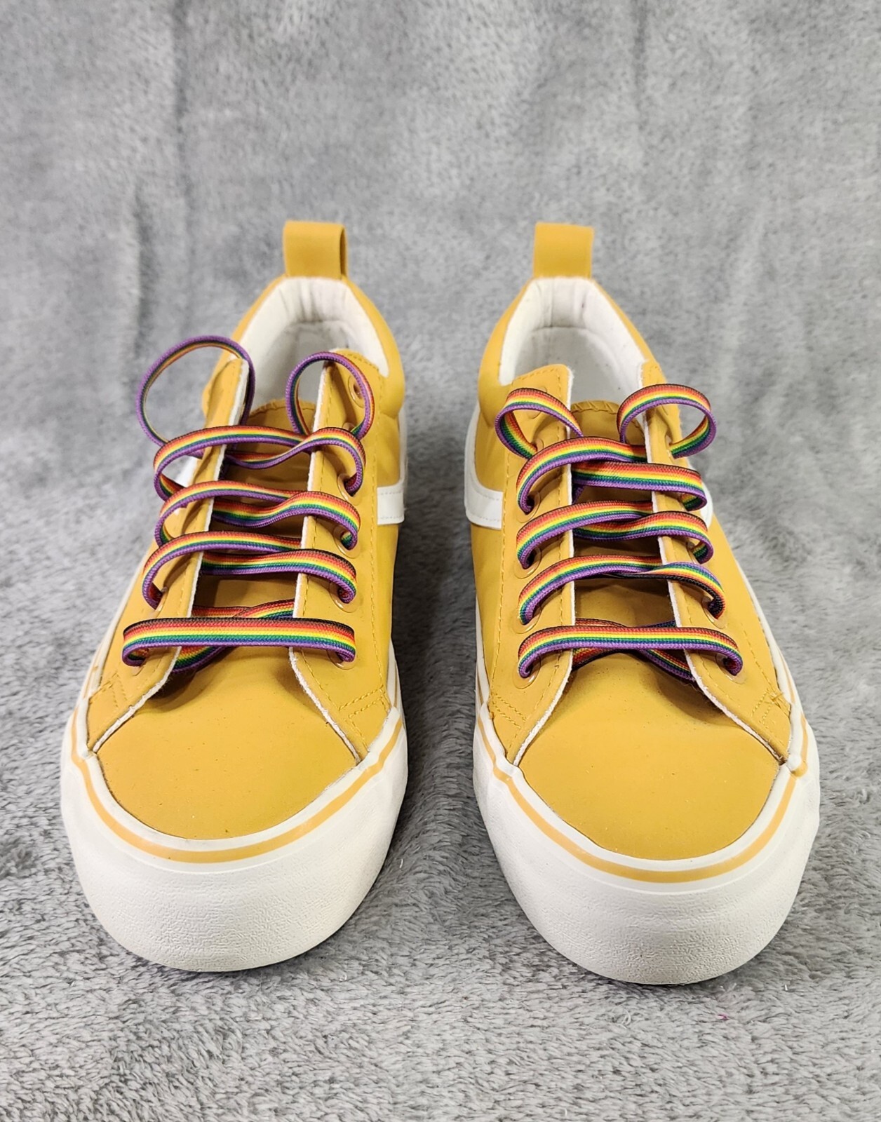 Primark Shoes Womans Size 7 Yellow Synthetic Casual Rainbow Lace Up Sneakers