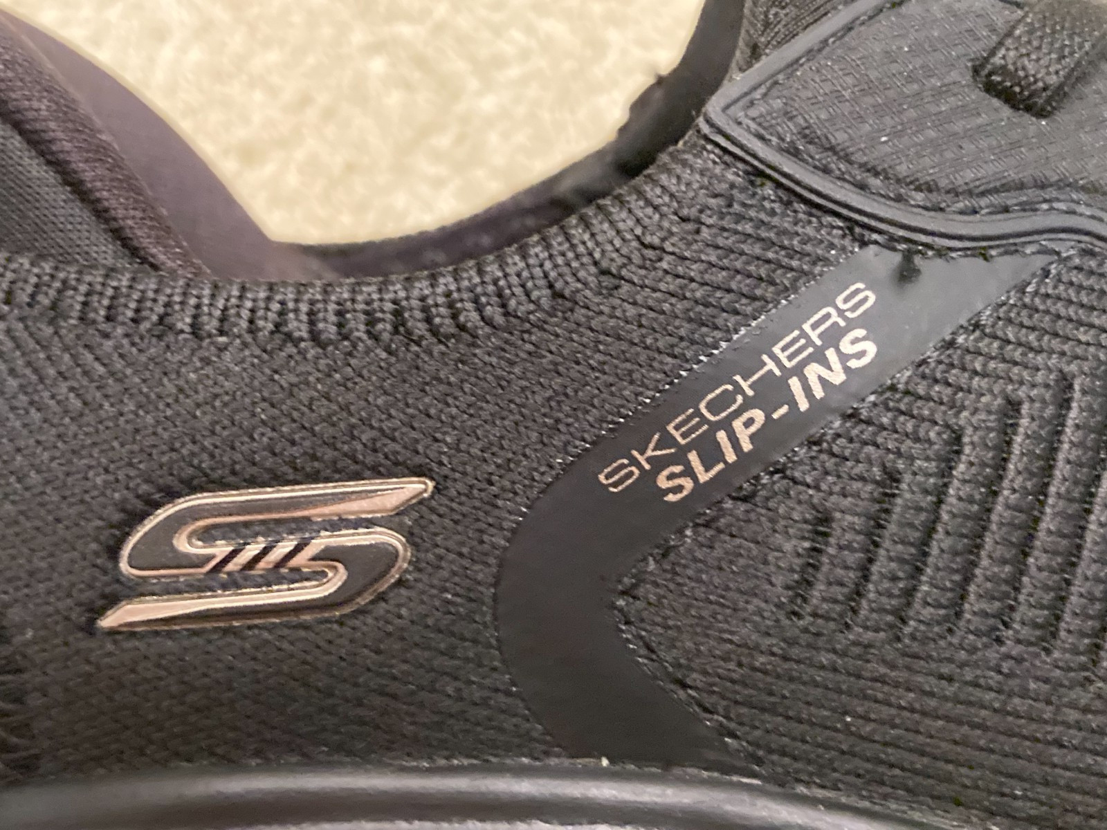 SKECHERS BOBS WOMEN’S SIZE 6.5 BLACK SLIP ON SNEAKERS