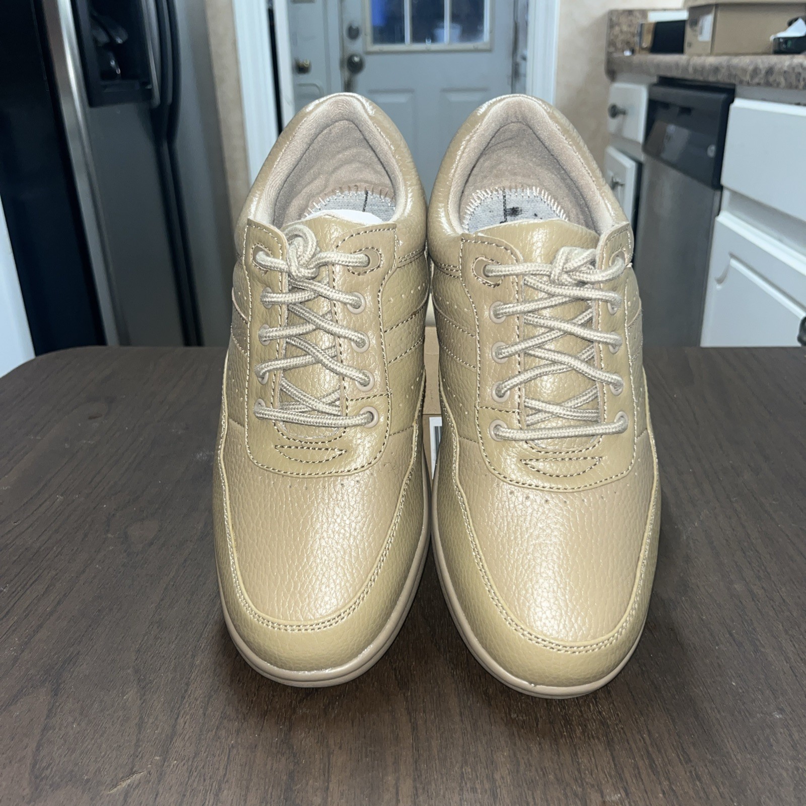 New In Box Bell Horn Tan Madison Diabetic-Therapeutic Shoes Support 7.5 W/EE
