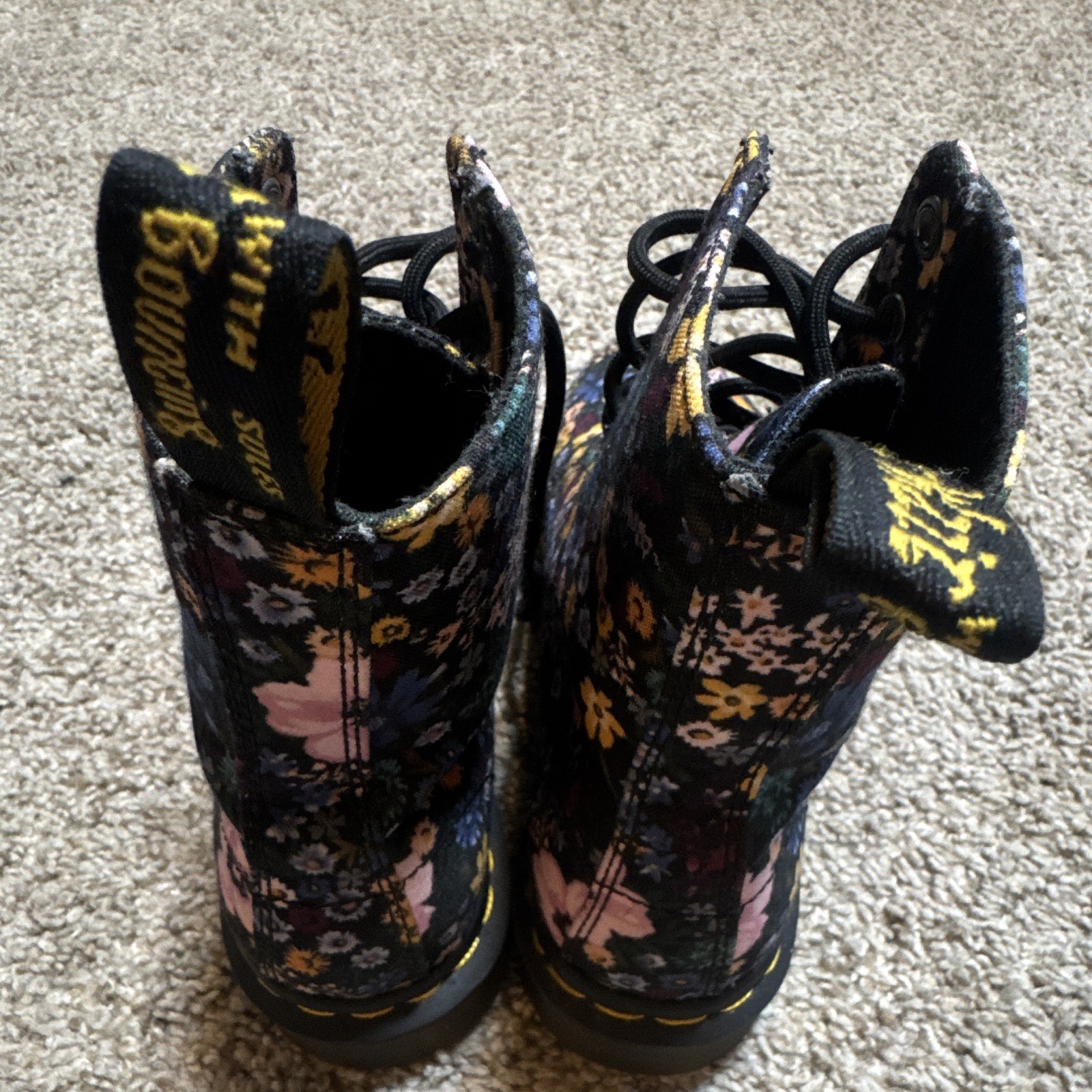 Dr Martens 1460 Pascal Wanderlust Flowers Floral – RARE! – Boots – Ladies Size 6