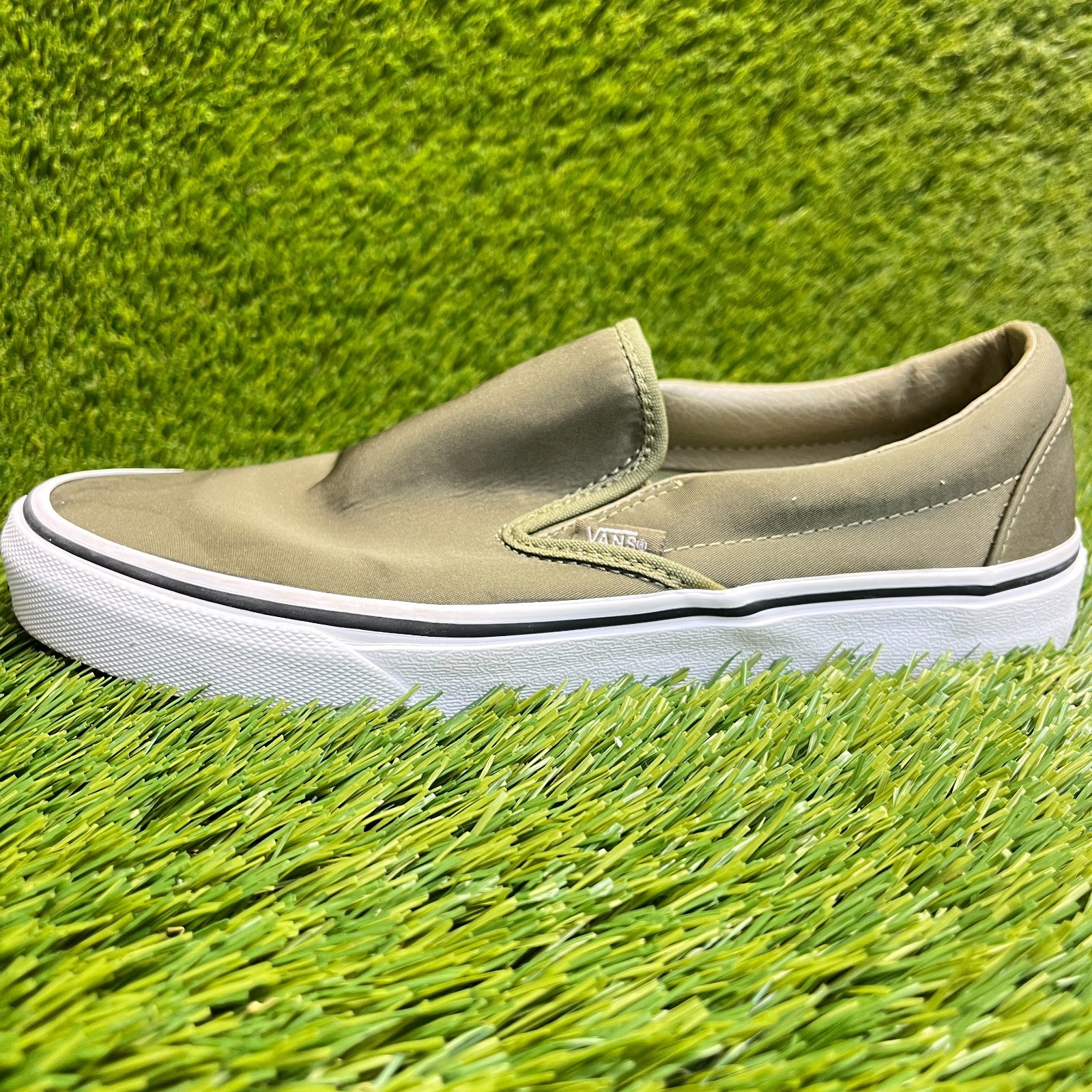 Vans Classic Slip-On Nylon Aloe Womens Size 8 Green Athletic Shoes Sneakers