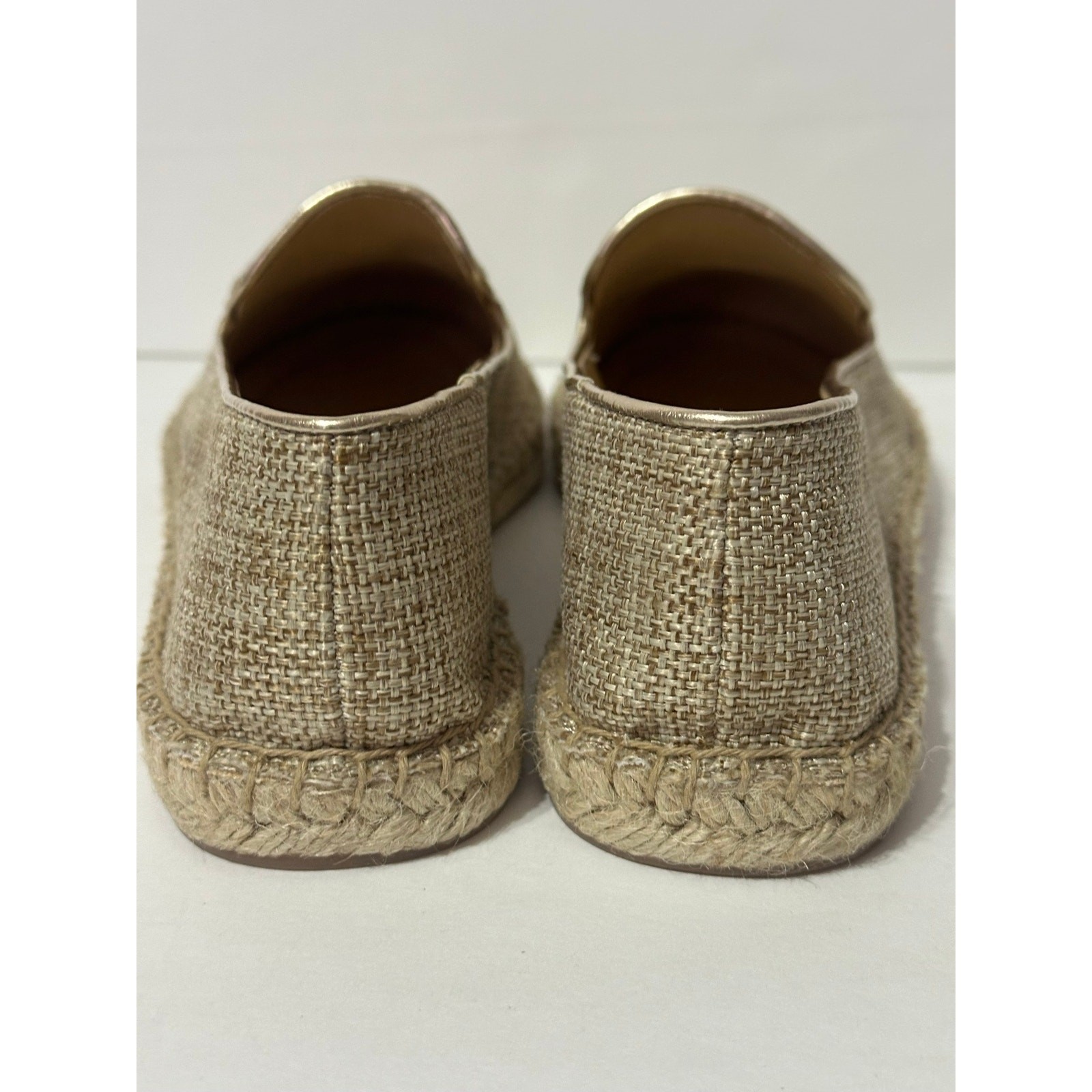 NWOB TALBOTS Izzy Espadrille Flats Linen / Gold Metallic Leather Cap Toe 7 NEW