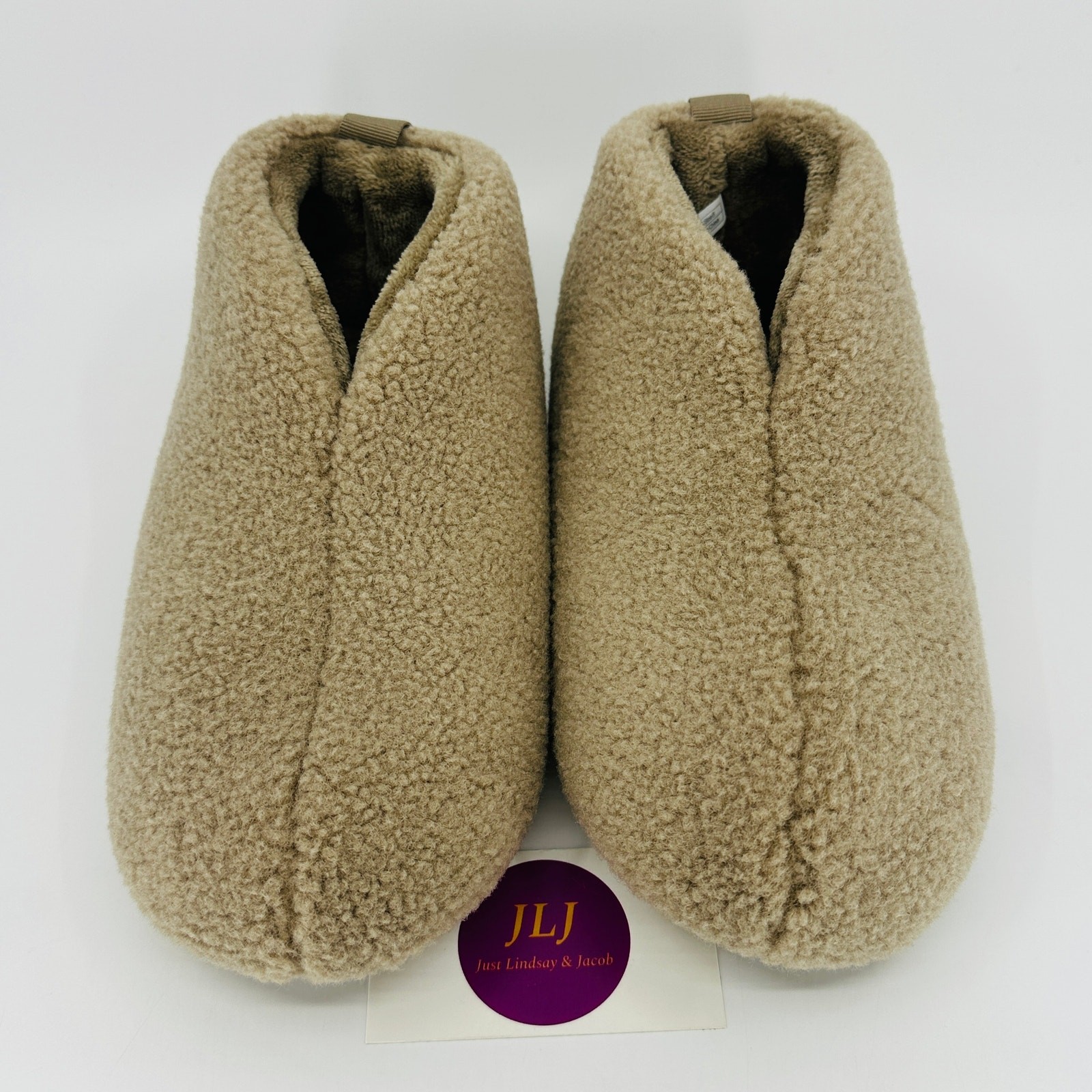 Bombas Women’s Cabin Bootie Fawn Taupe Sherpa House Shoes Slippers Size 8