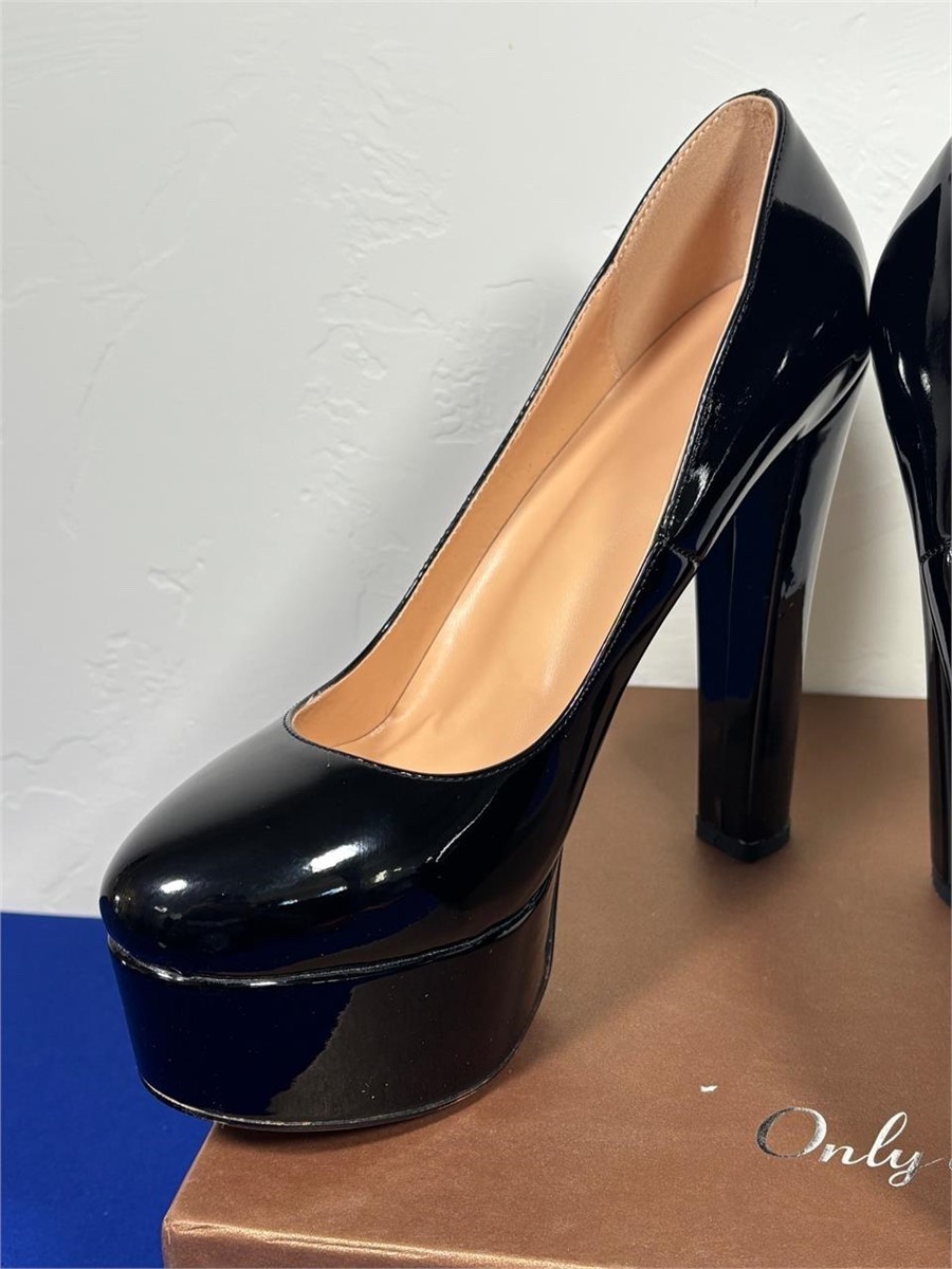 NIB Onlymaker Black Patent Leather High Heels US 12 EU43