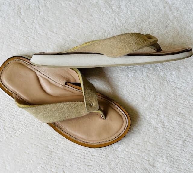 Rag & Bone Women’s Parker Light Sand Nubuck Flip Flops Sandals 8 M / 38.5 EUR