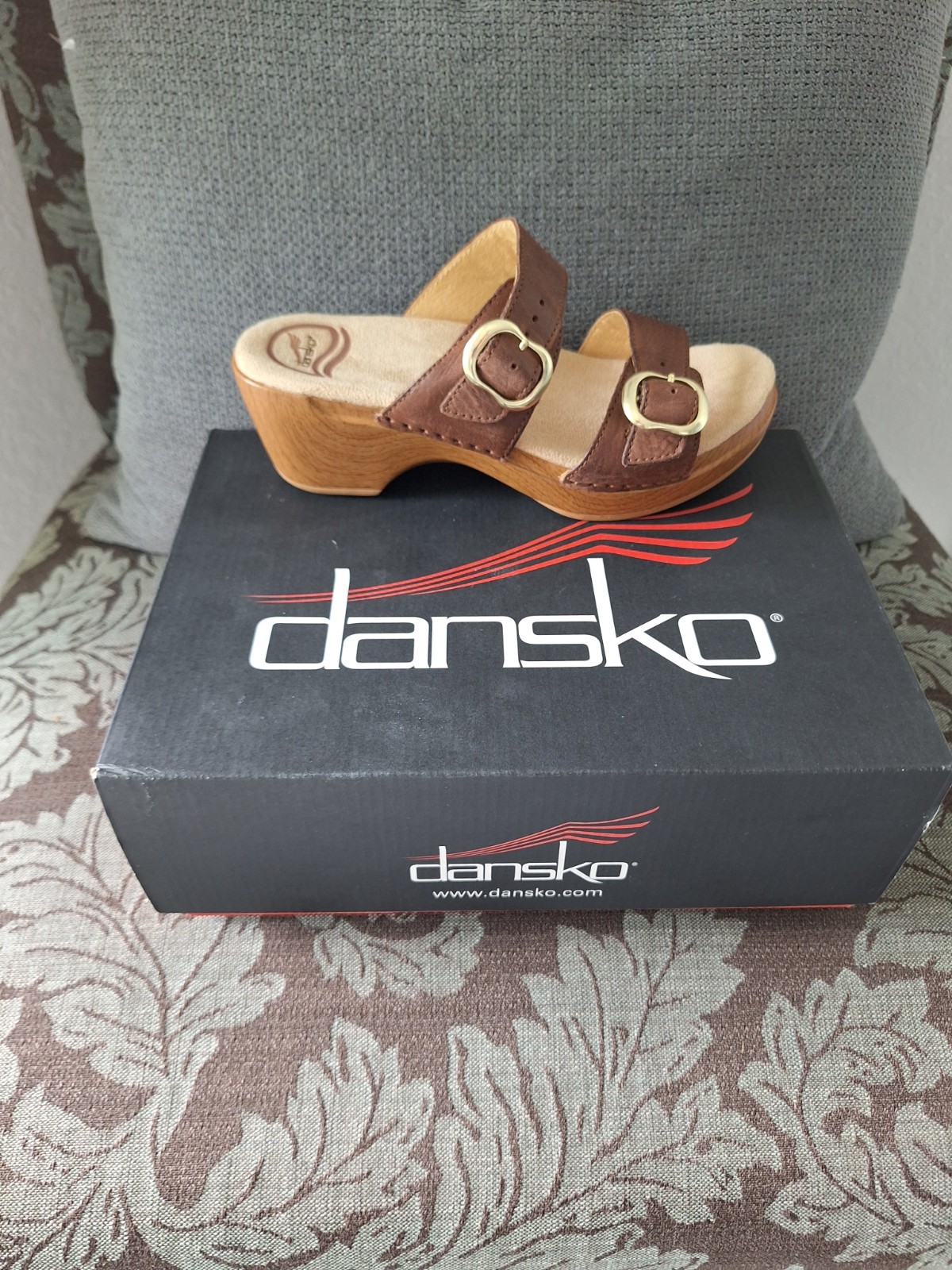 Dansko Women’s Sophie Soft Full Grain Brown Size 36