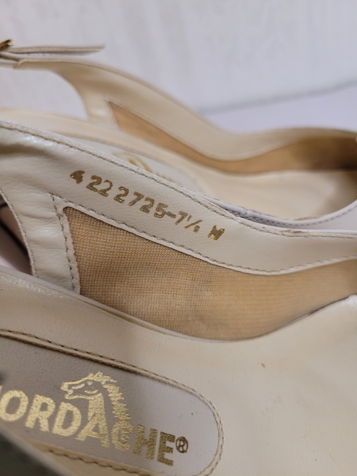 Vintage Jordache Slingback Floral Rosette Retro Dressy Leather Pumps Size 8.5