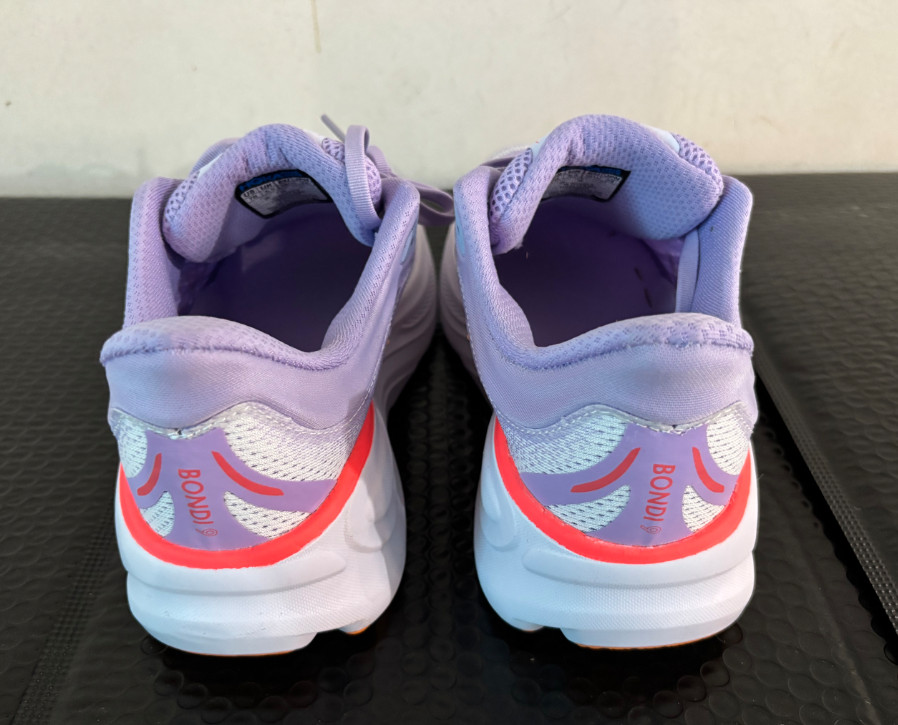Hoka Bondi 9 Women’s Shoe Size 6.5 Aster Flower Starlight Glow No Box
