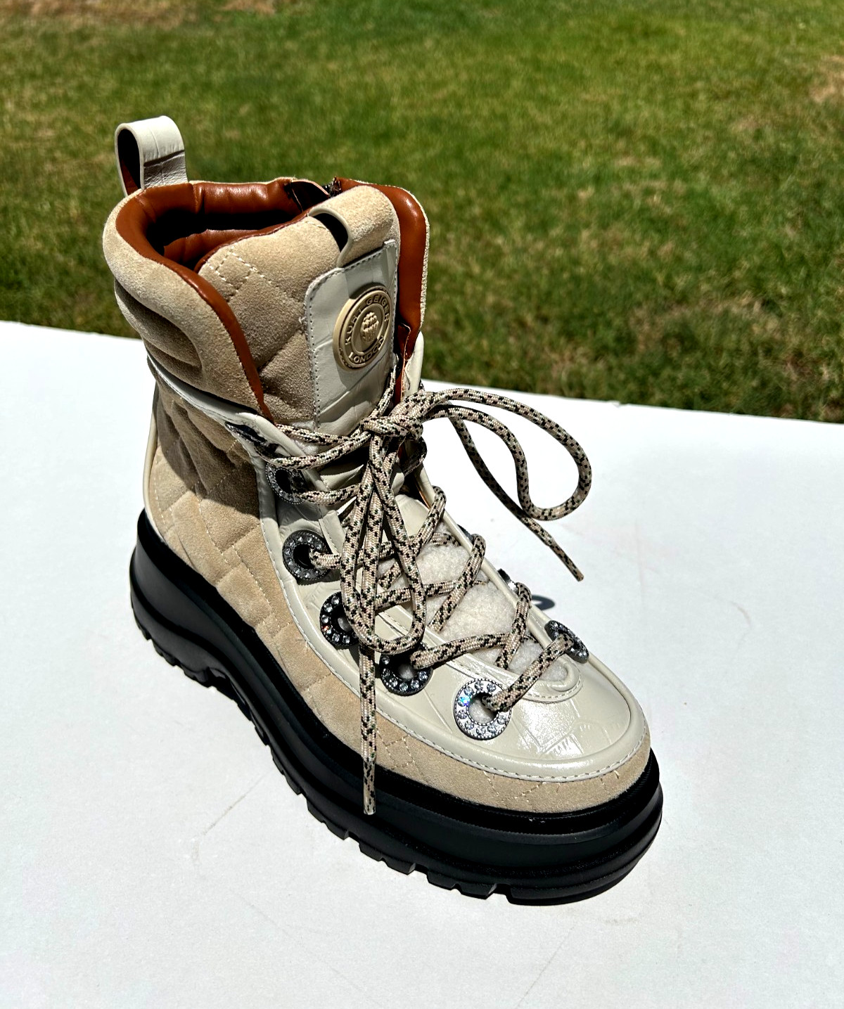 Kurt Geiger London Kensington Laced Hiker Boots Booties 8.5 EU 39 Beige $398 NEW