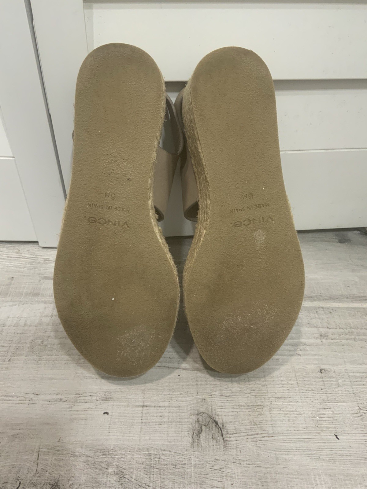 Vince Janet Women’s 6 M Taupe Nubuck Platform Chunky Espadrille Wedge Sandals