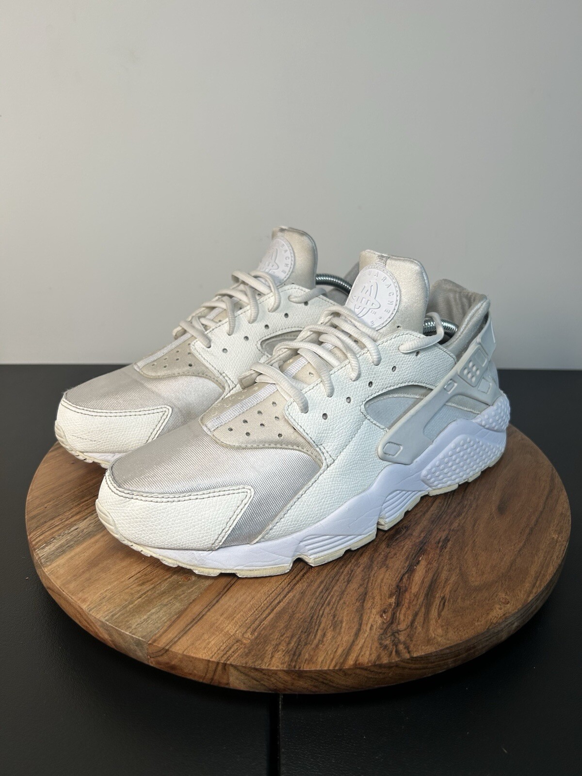 Nike Air Huarache Run White Womens Size 11 Athletic Shoes Sneakers 634835-108