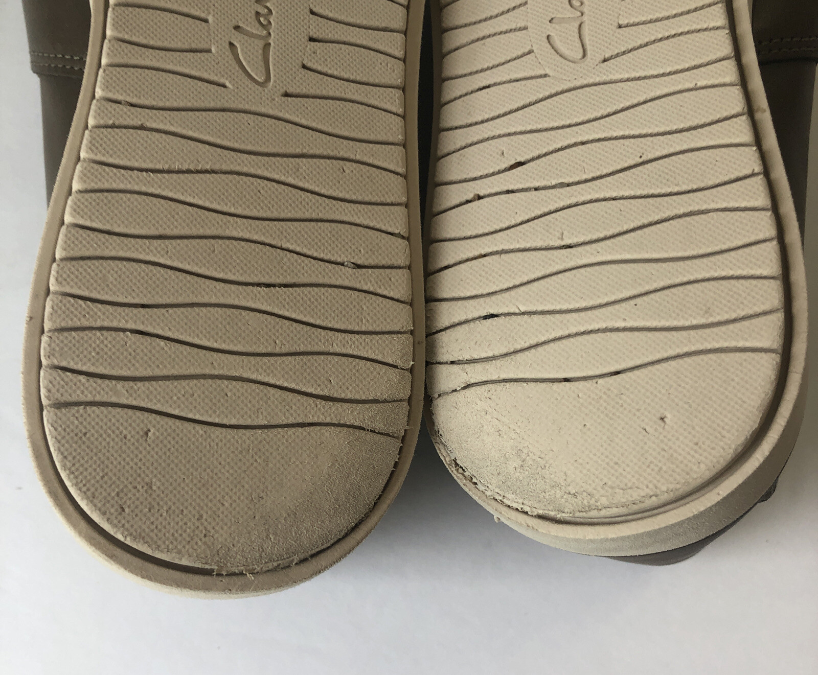 Clarks Artisan Glick Harvest Flats Shoes Women’s size 7 Brownish Gray