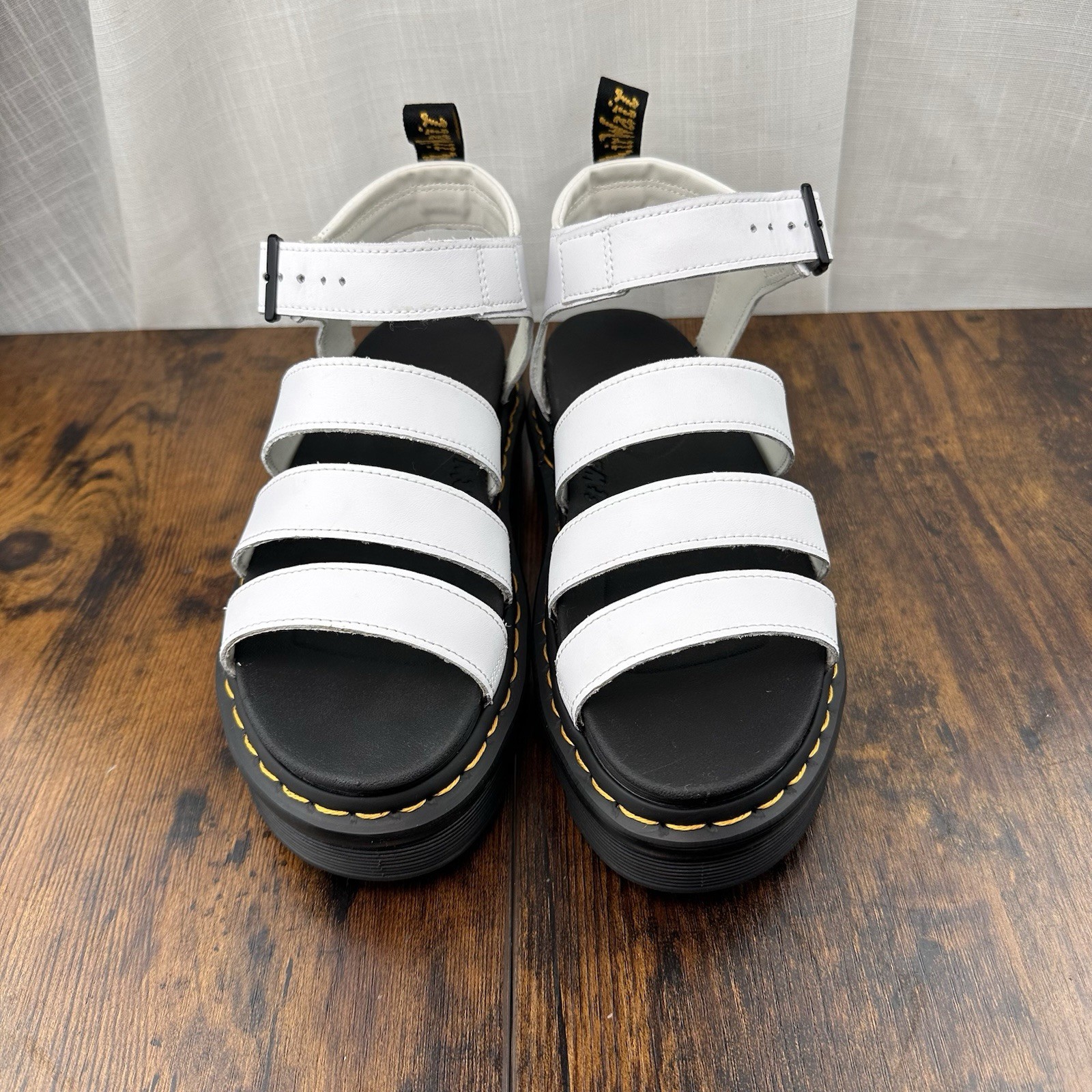 Dr. Martens Blaire Hydro Leather Platform Sandals Women’s US 8 White Defects