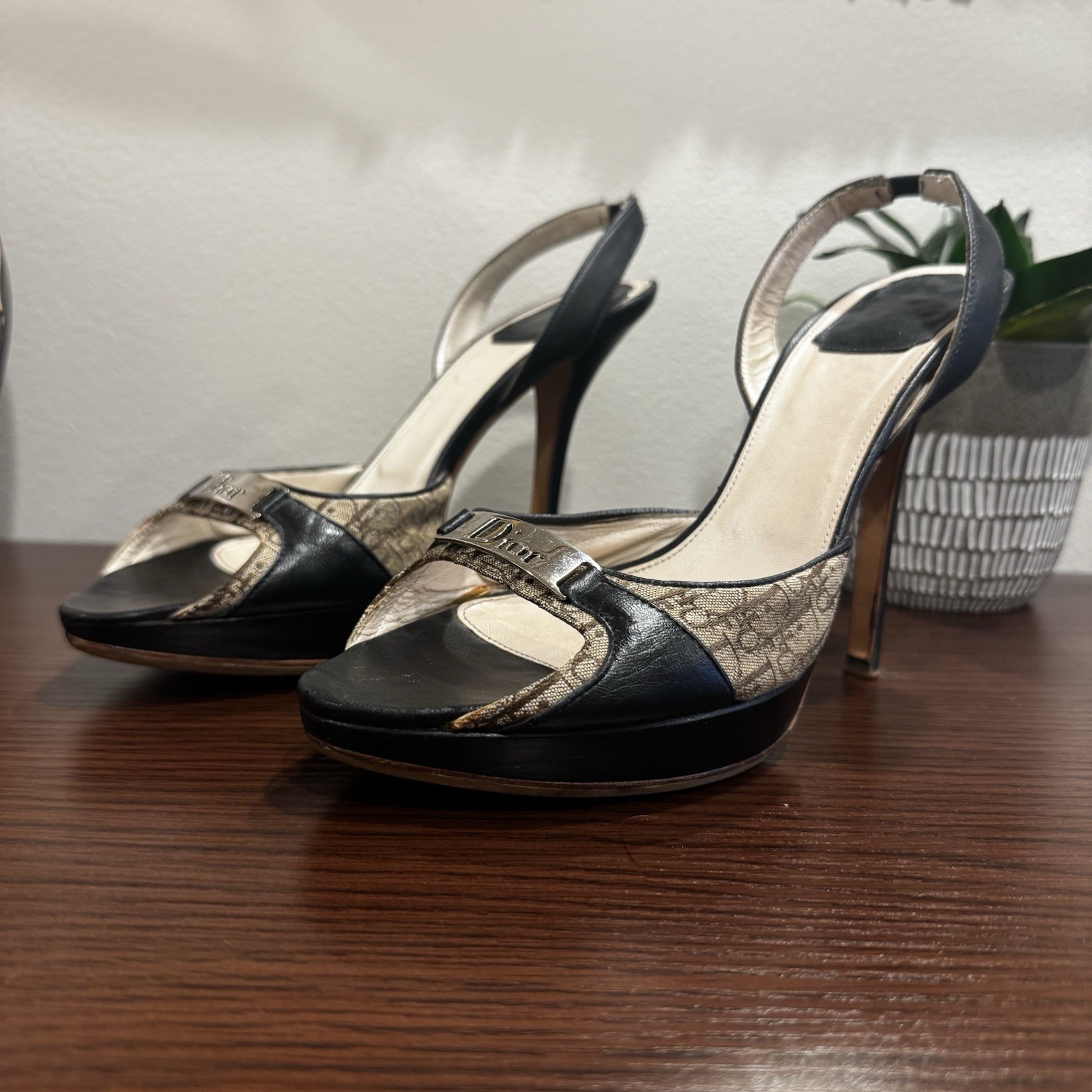 Christian Dior Slingback Heels EU 38.5 / US 8.5