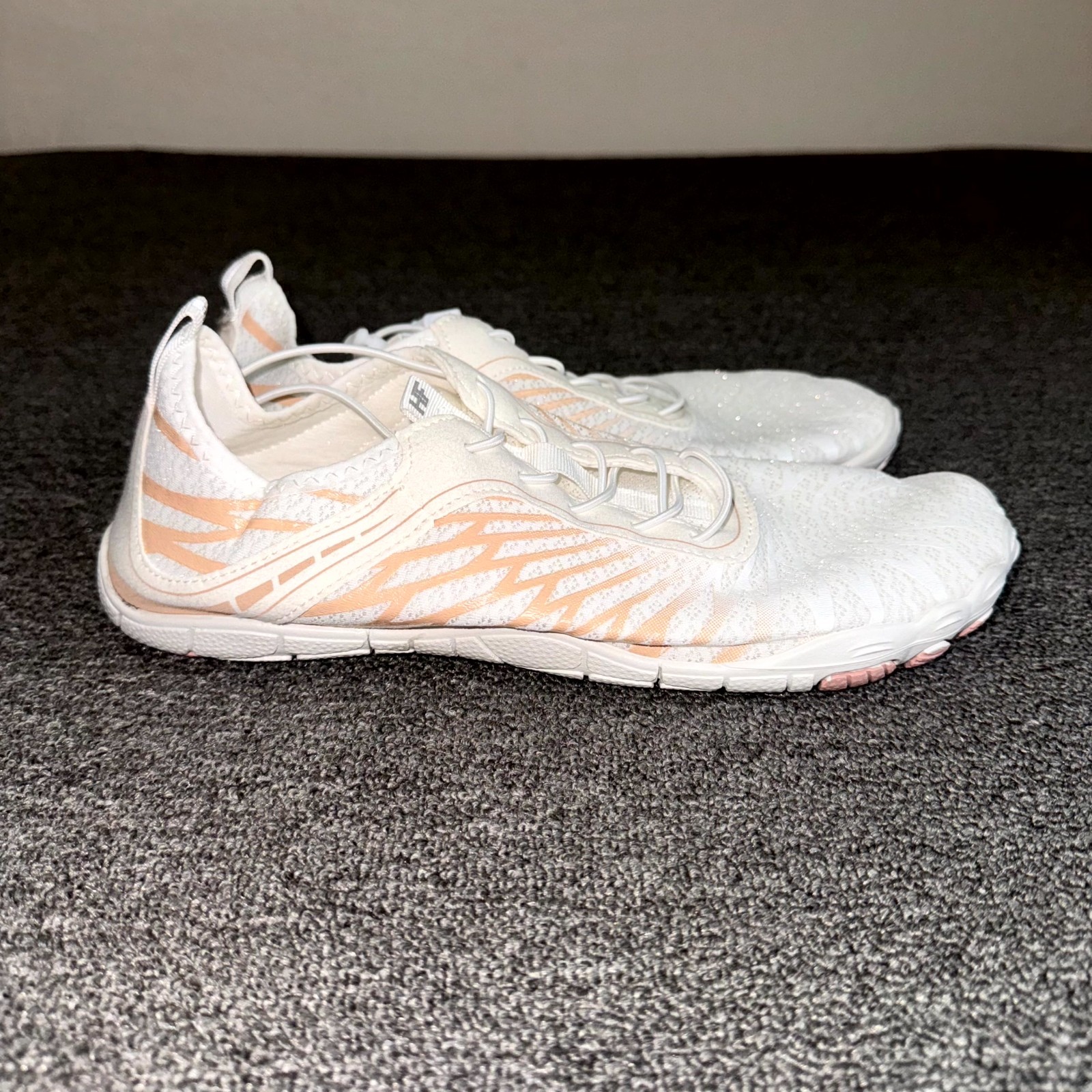 HF Hike Footwear Lorax Pro Barefoot Shoes Women’s 43 White All Day Comfort NWT