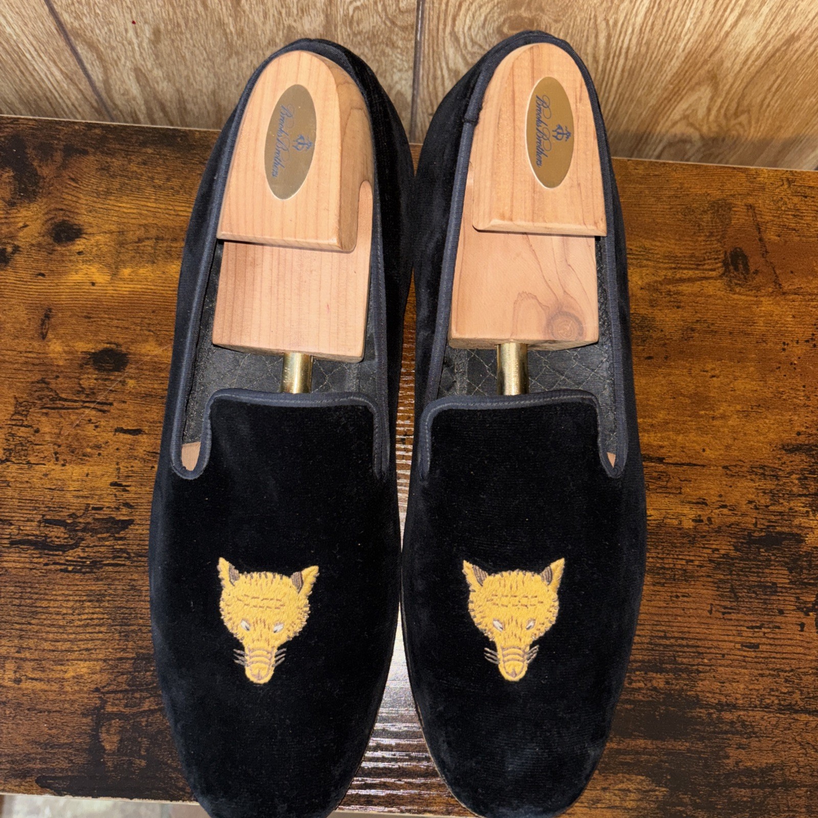 Vintage Brooks Brothers Black Velvet Slippers, Embroidded Fox Size 10