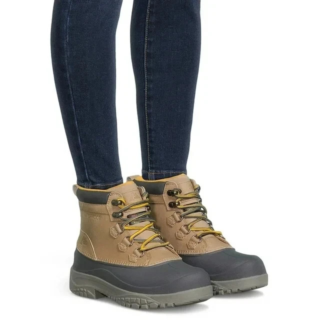 OZARK TRAIL – SIZE: 6 – Women’s Leather WATERPROOF Shell Lace Up Winter Boots!