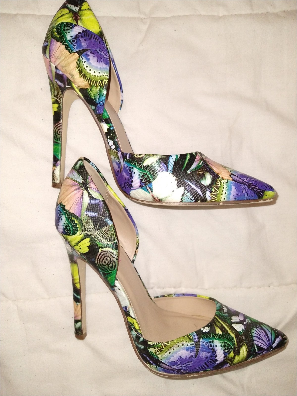 Butterfly Print 4 inch Stiletto Pumps – Size 7.5 – Just Fab – Worn 3 Times