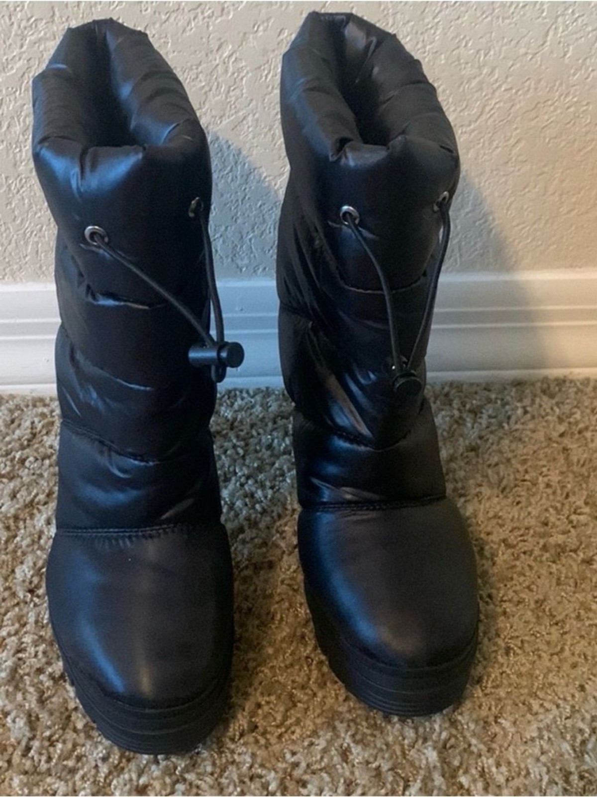 GUESS Jara Black Platform Heel Boots – Size 9