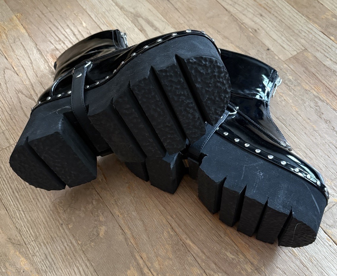 Demonia ASHES-100 Black Patent Platform Ankle Boots Lug Sole Studded US 9