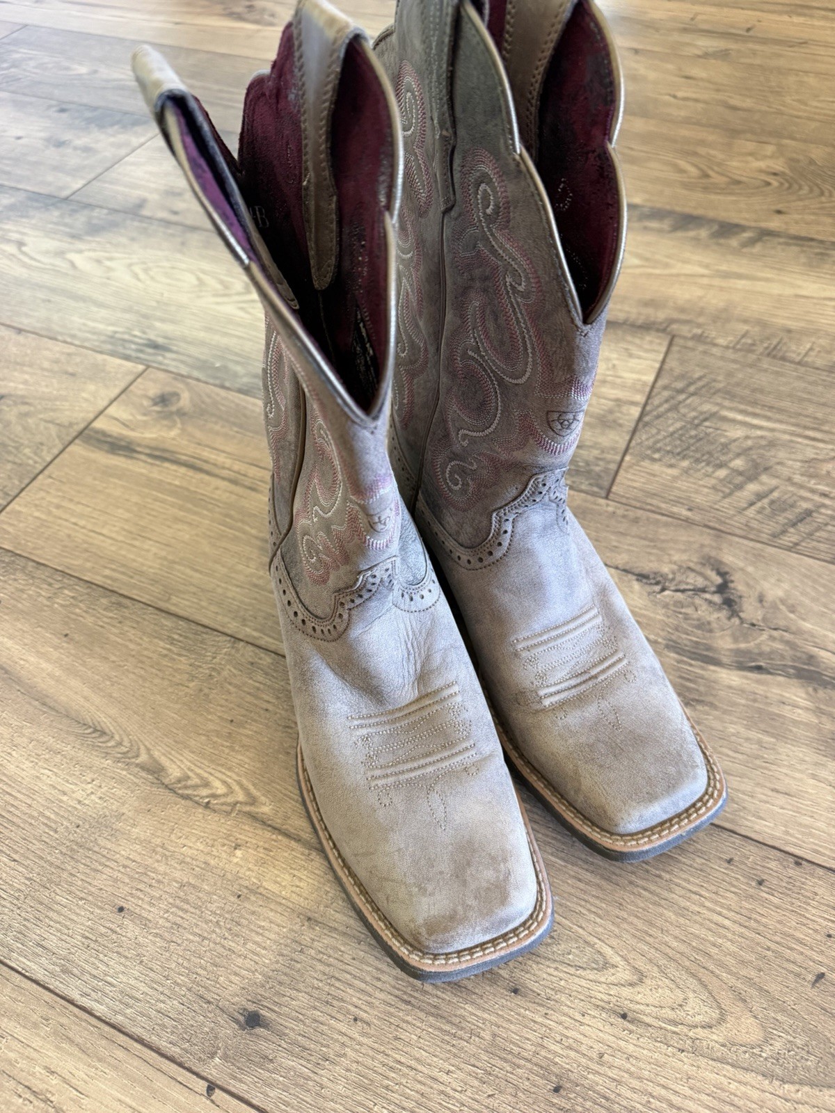 Ariat Women’s Quickdraw Western Boots Chocolate Brown, Wide Square Toe Size 7.5B