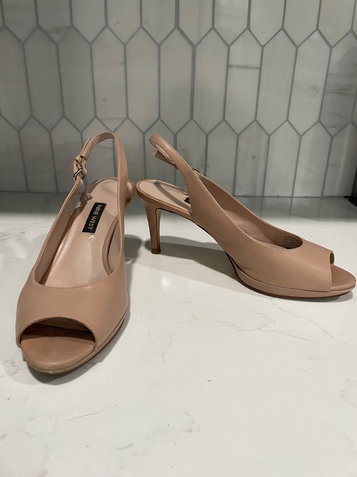 GUC Nine West Nude Slingback Pumps 7M