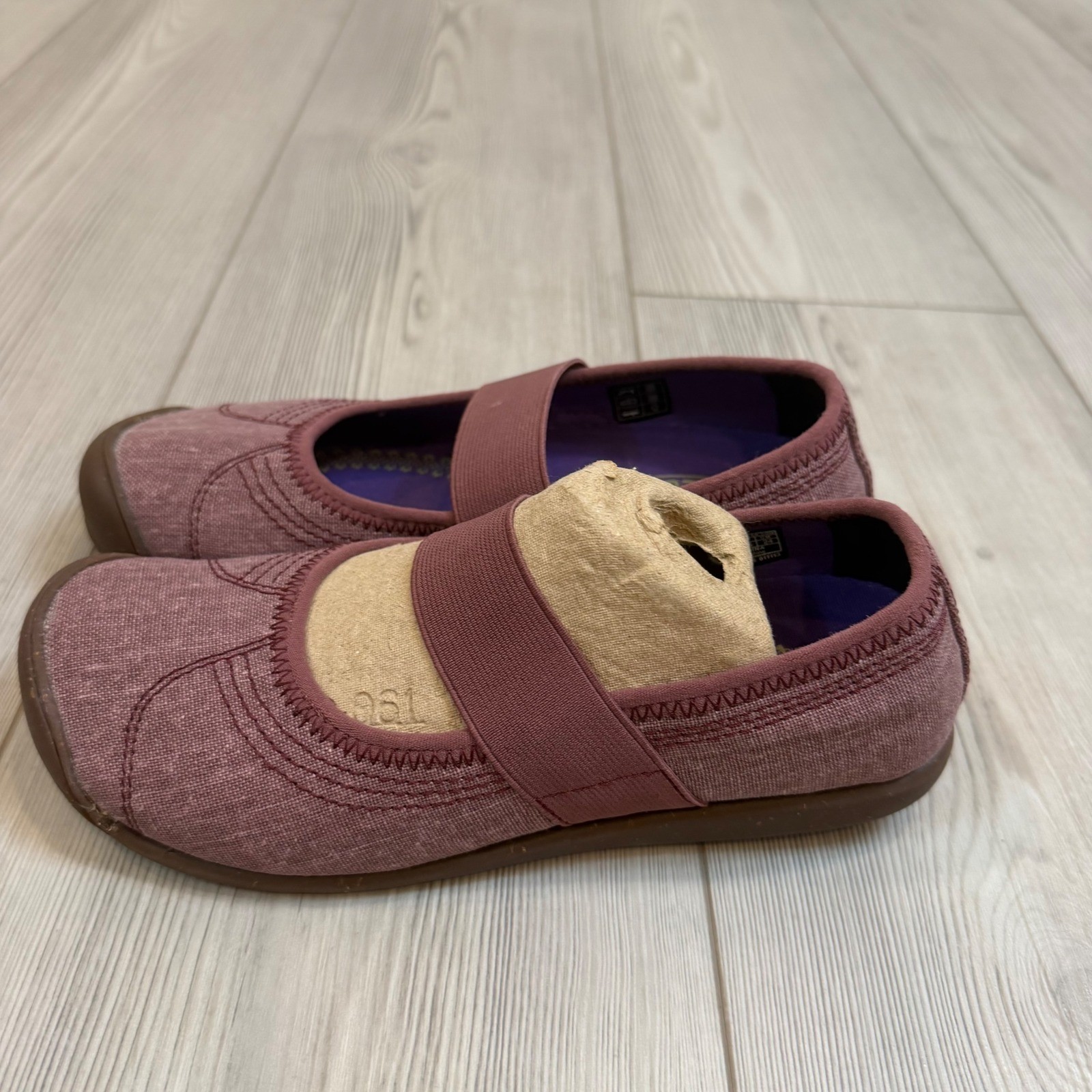 Keen Sienna MJ Canvas Mary Jane Flats Tawny Port Burgundy Womens 7 1010220 NEW