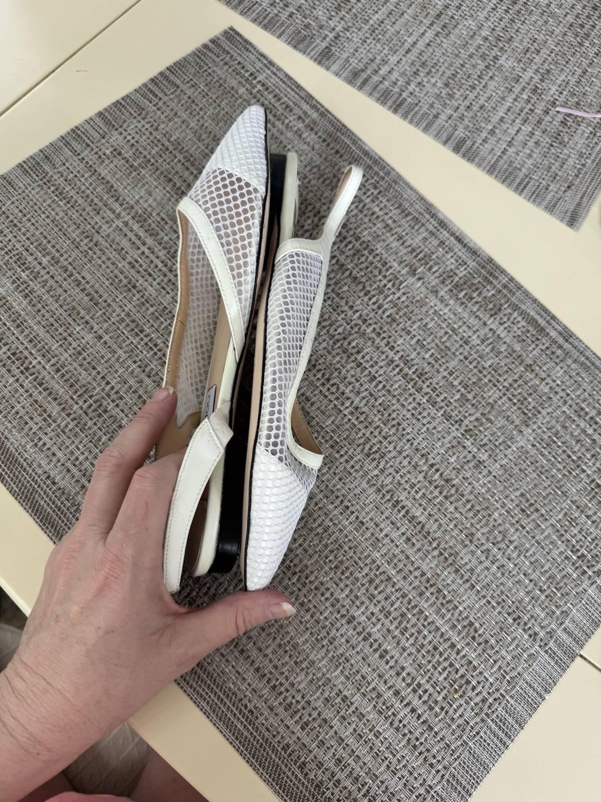 JIMMY CHOO 38 Mesh Flat Sandals Casual or Dressy women shoes Size 38