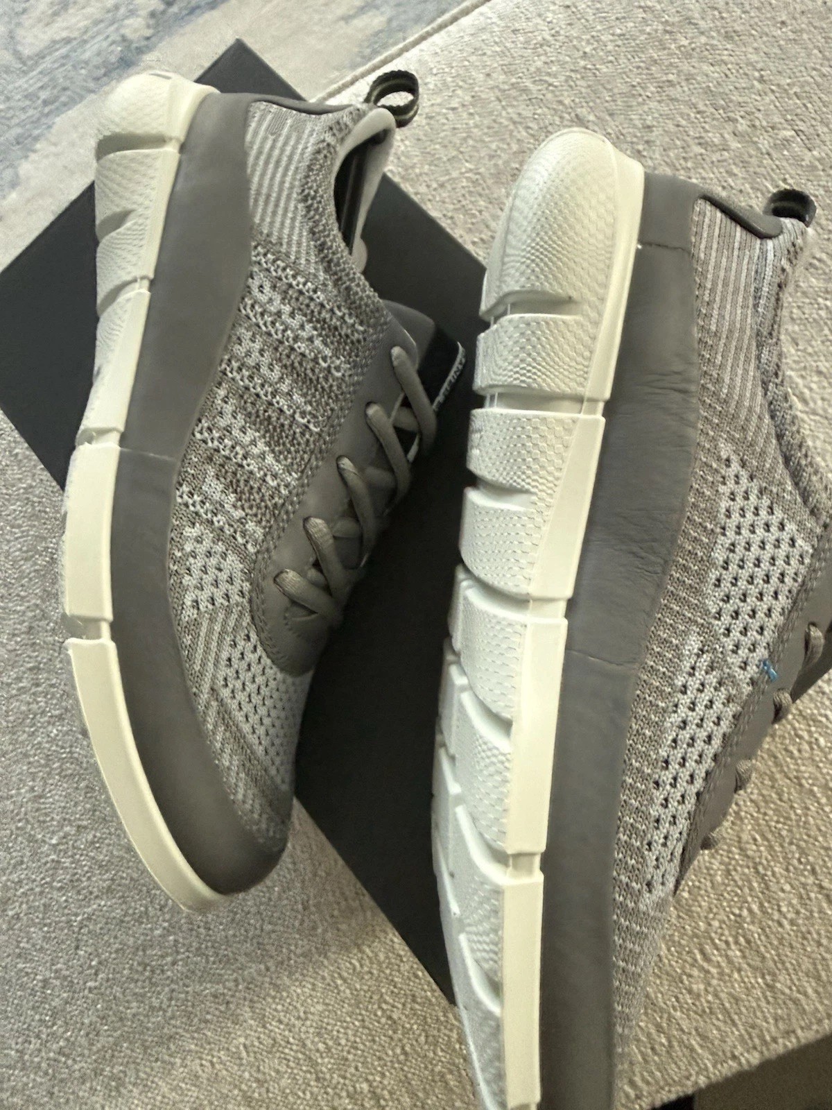 Brand New ECCO Women’s Intrinsic 1 Sneakers, Size EU 37 (US 6-6.5), Light Gray