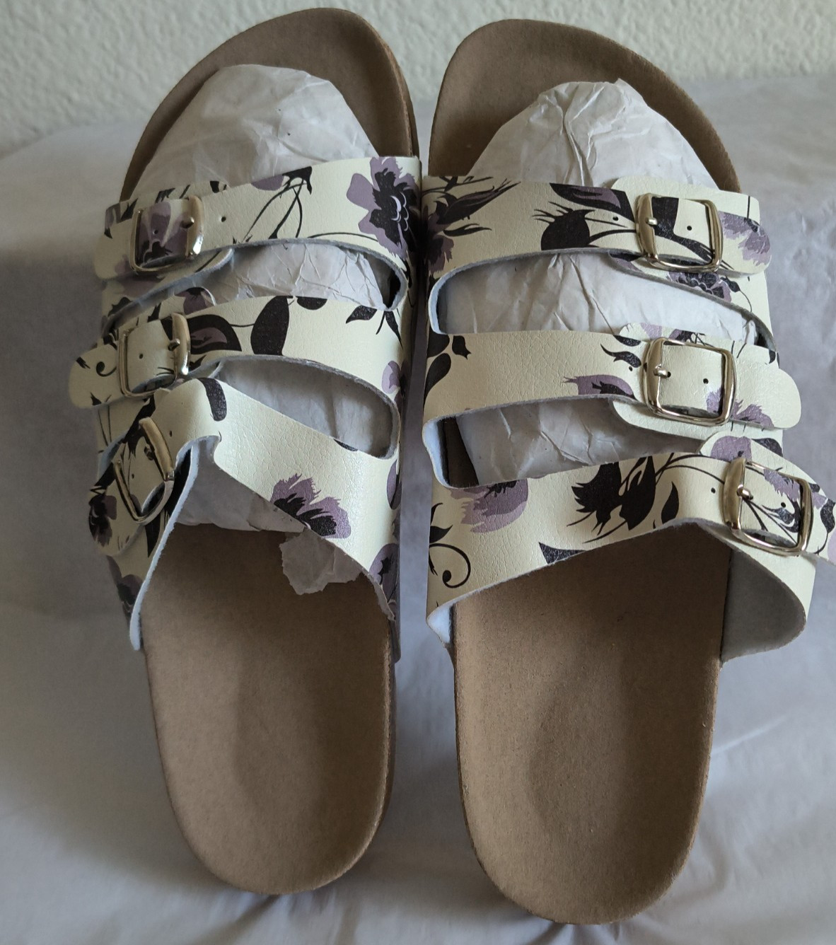 NEW Woman Gold Coast TRIPLE BUCKLE STRAPS SLIDE SANDALS Size 9.5 COMFORT FLORAL