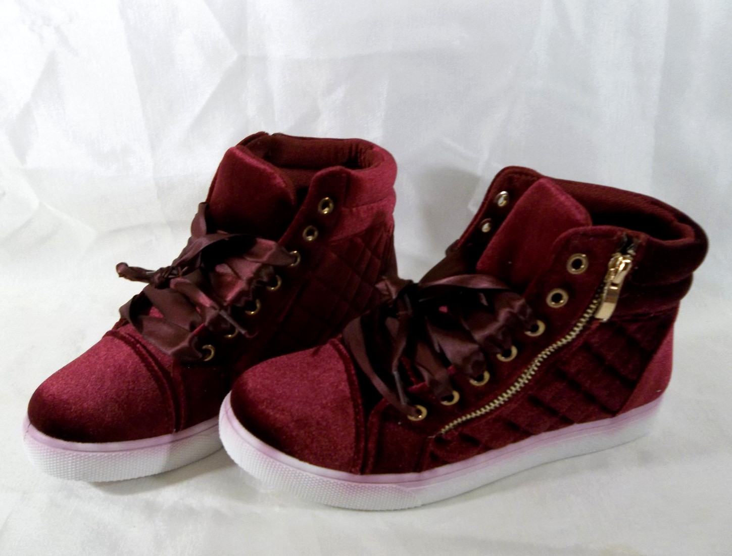 Soho Girls Bedford-1 Wine Velvet High Top Shoes – Women’s US Size 7