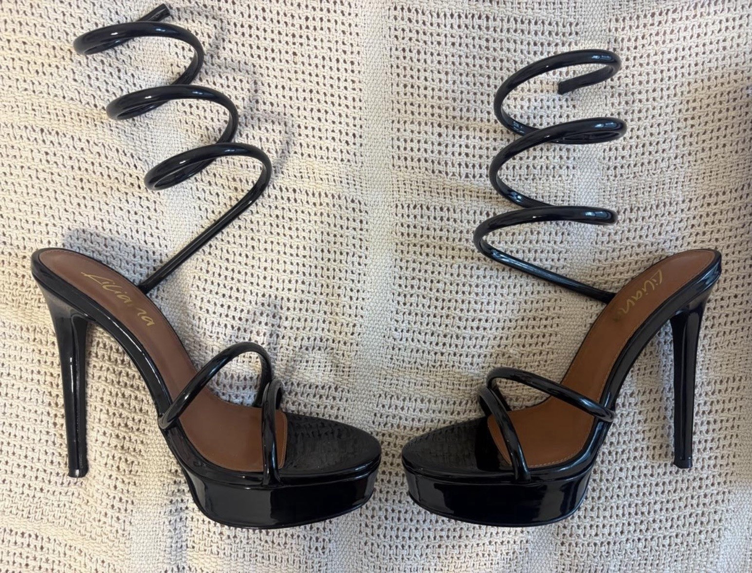 LILIANA Women’s Black Patent Leather Strappy Lace-Up Ankle Wrap Sandals 8